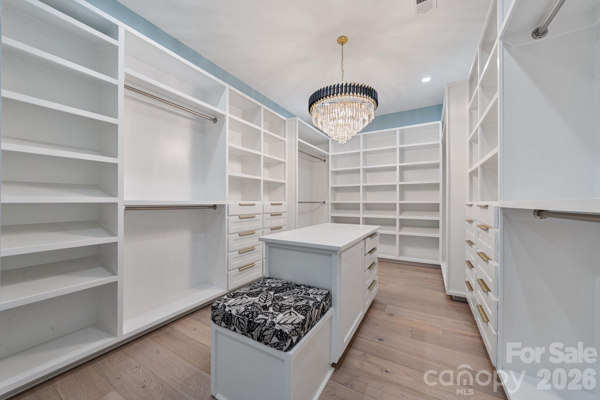 475 Canvasback Road — Mooresville