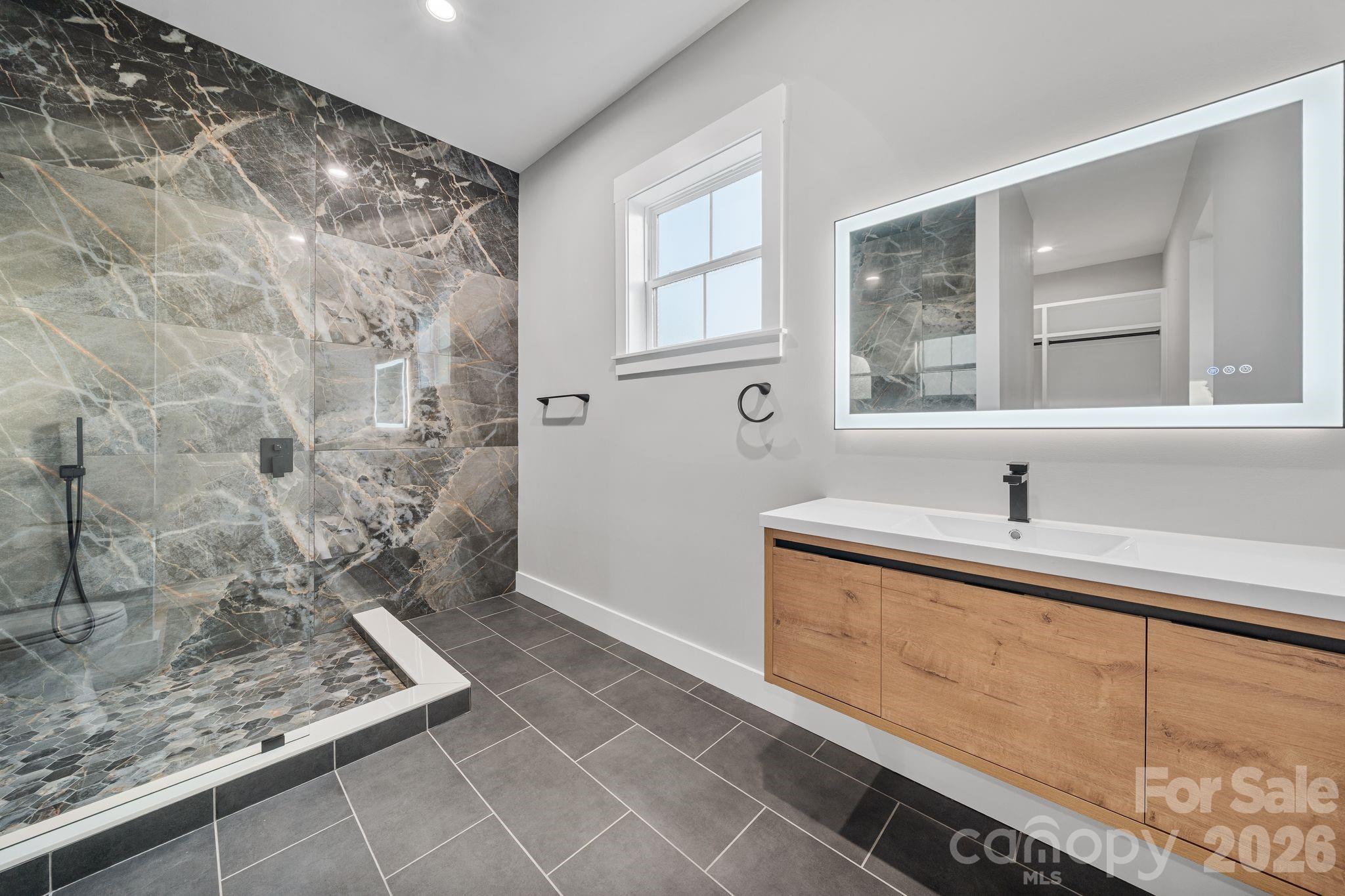 475 Canvasback Road — Mooresville