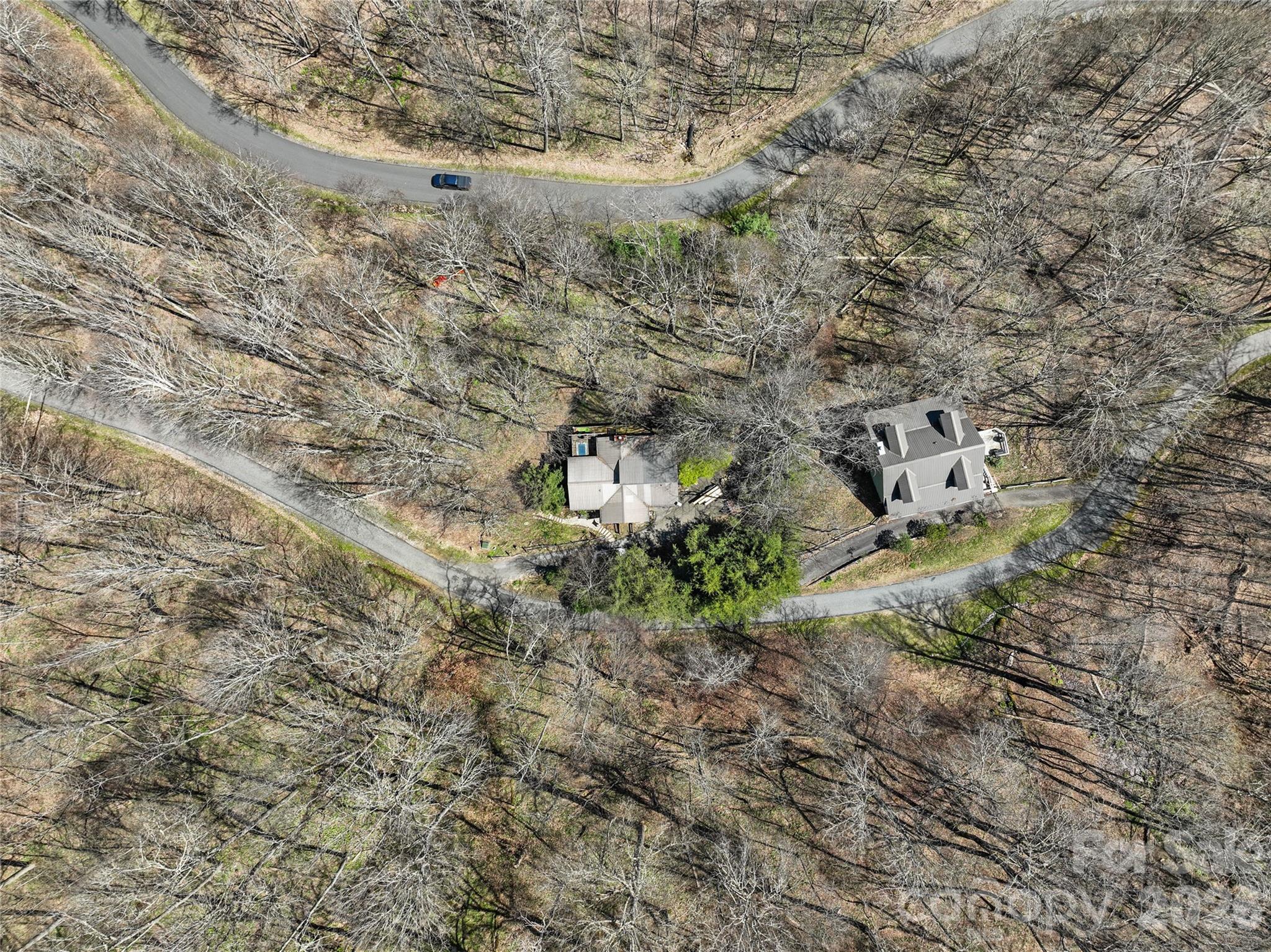343 Chestnut Village Lane #11 & 12 — Mars Hill