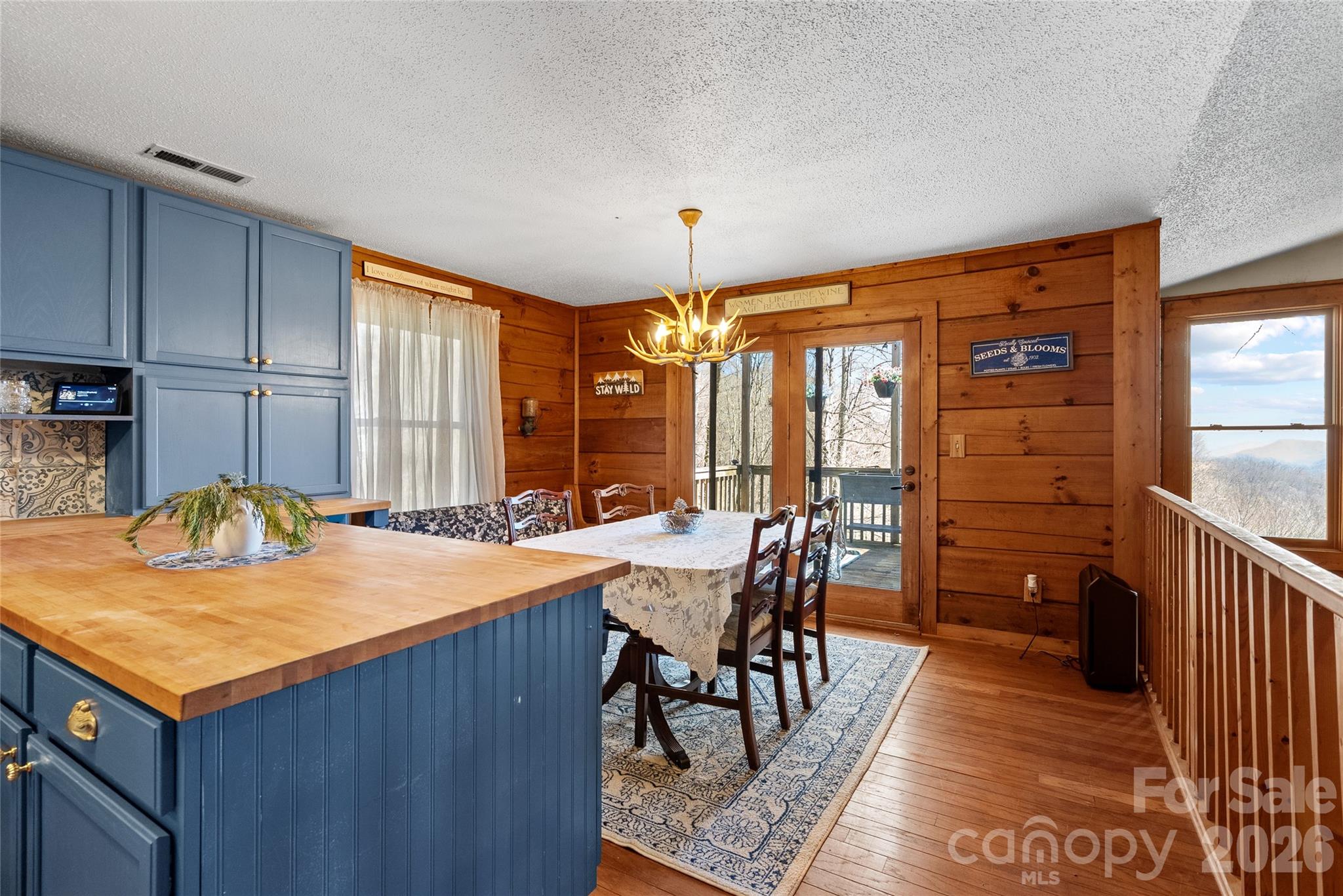 343 Chestnut Village Lane #11 & 12 — Mars Hill