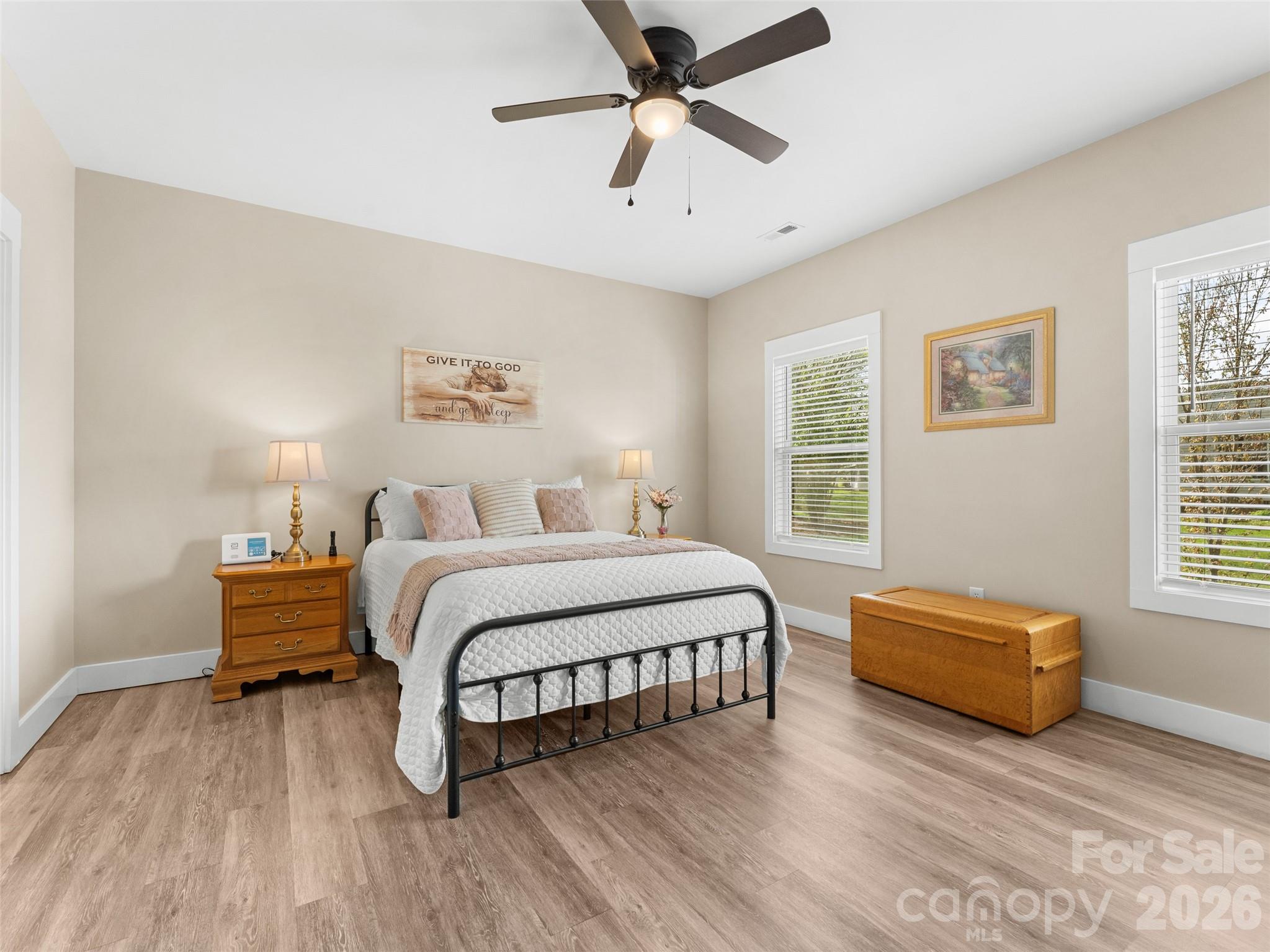 432 Sassafras Drive — Hendersonville