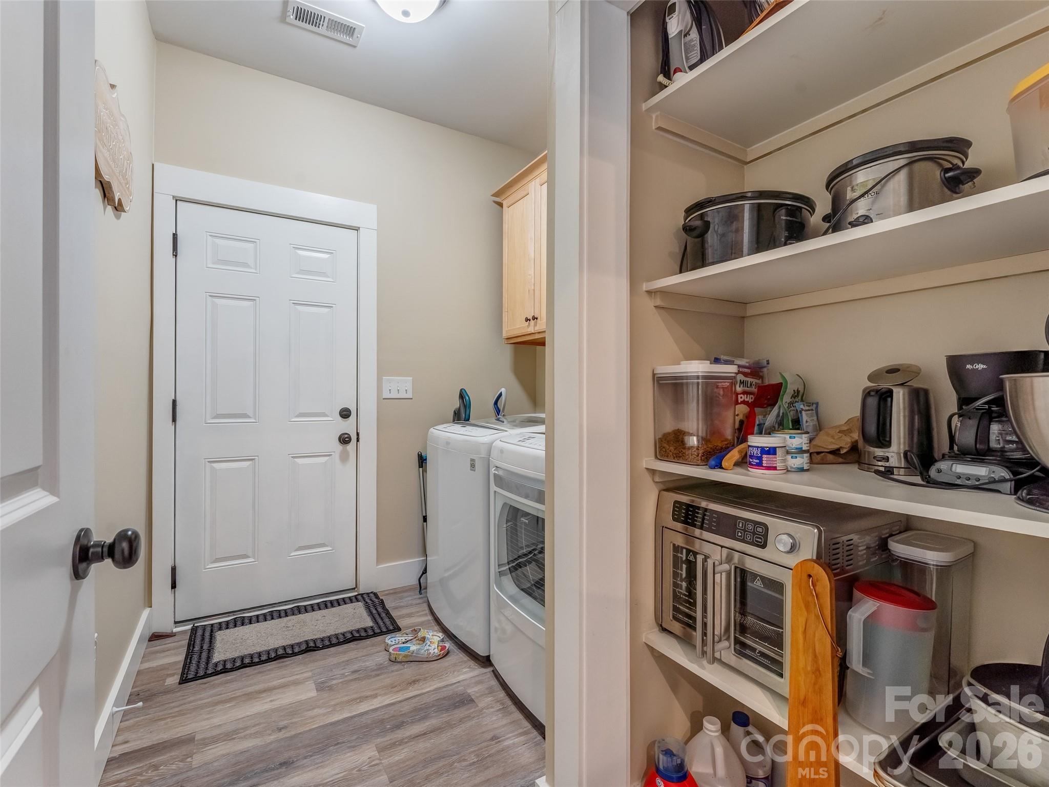 432 Sassafras Drive — Hendersonville