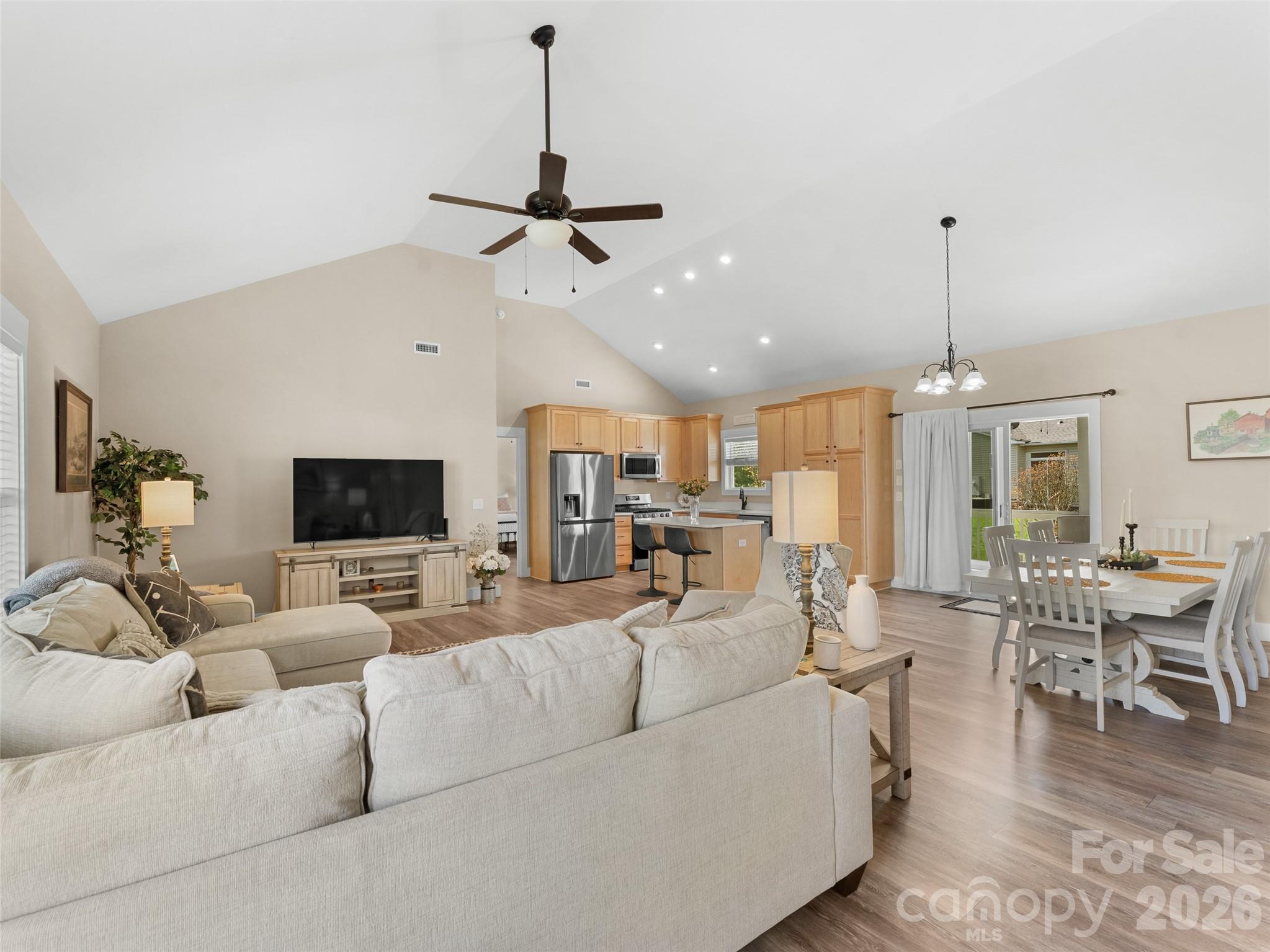 432 Sassafras Drive — Hendersonville