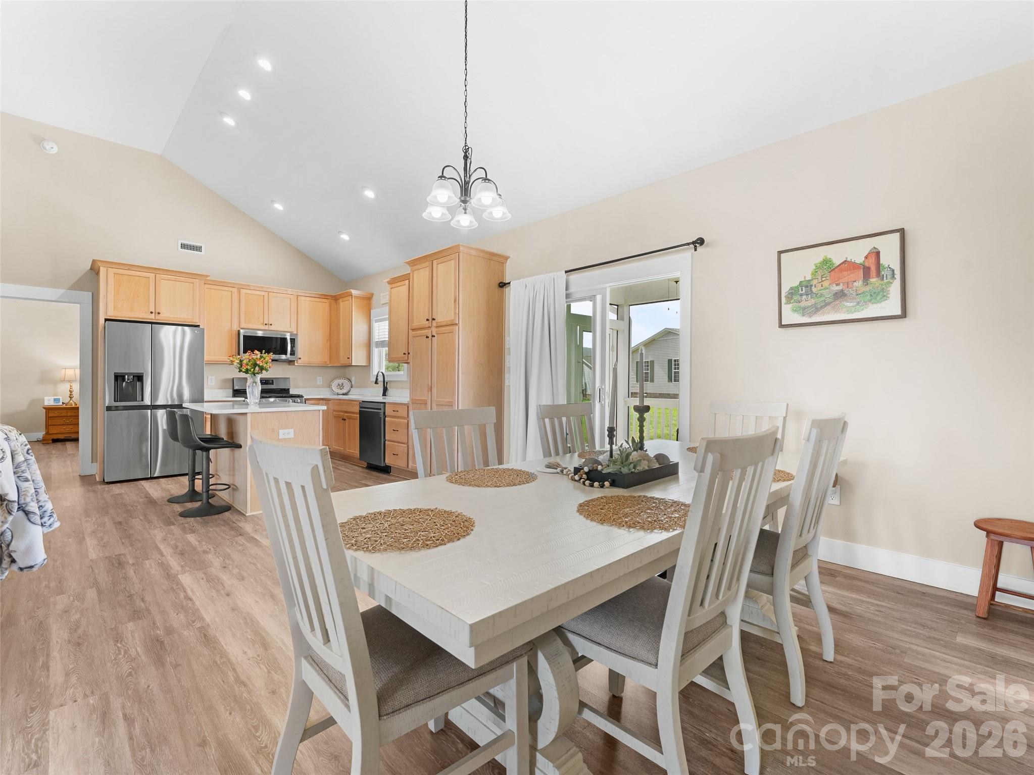 432 Sassafras Drive — Hendersonville