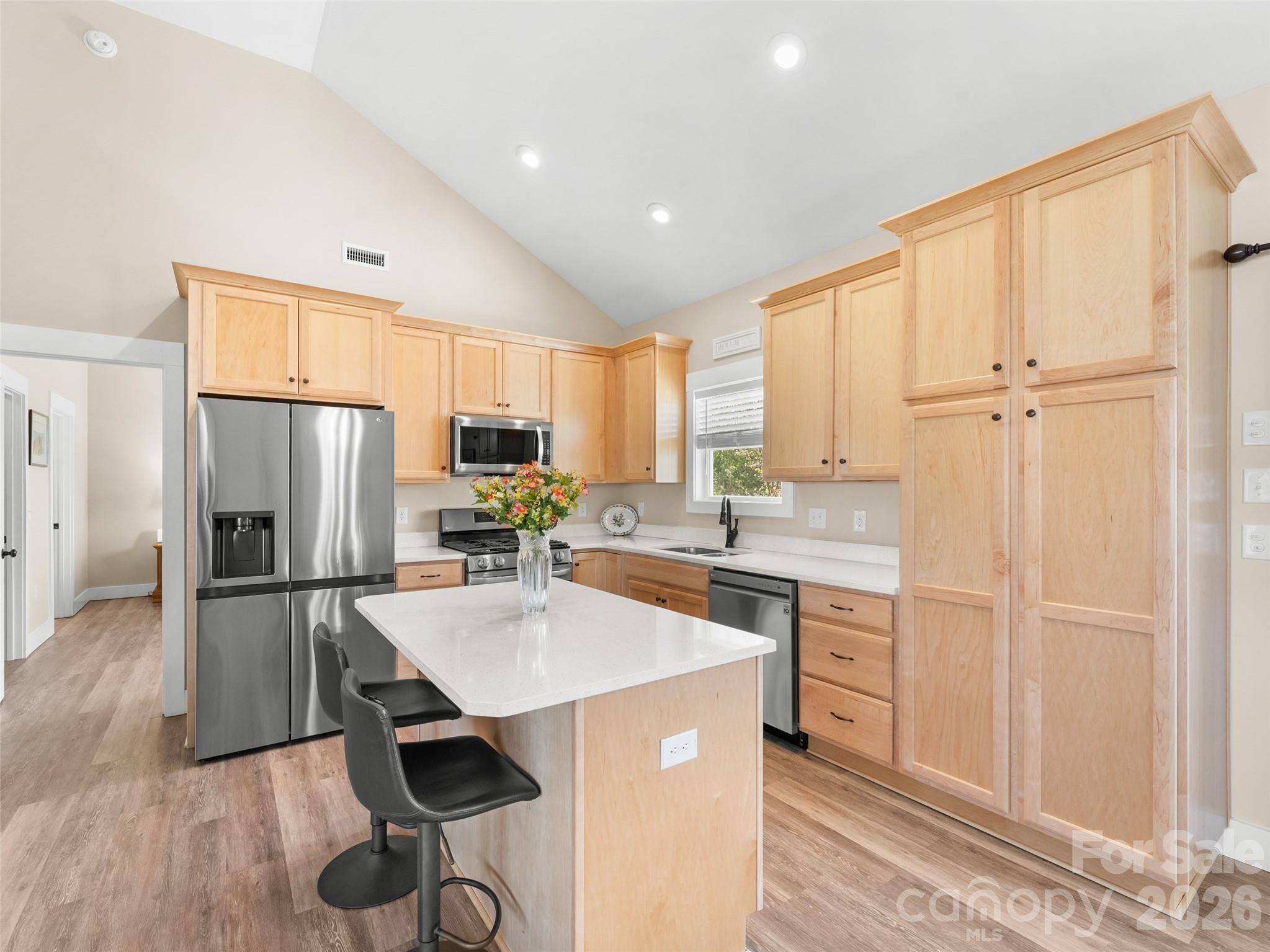 432 Sassafras Drive — Hendersonville