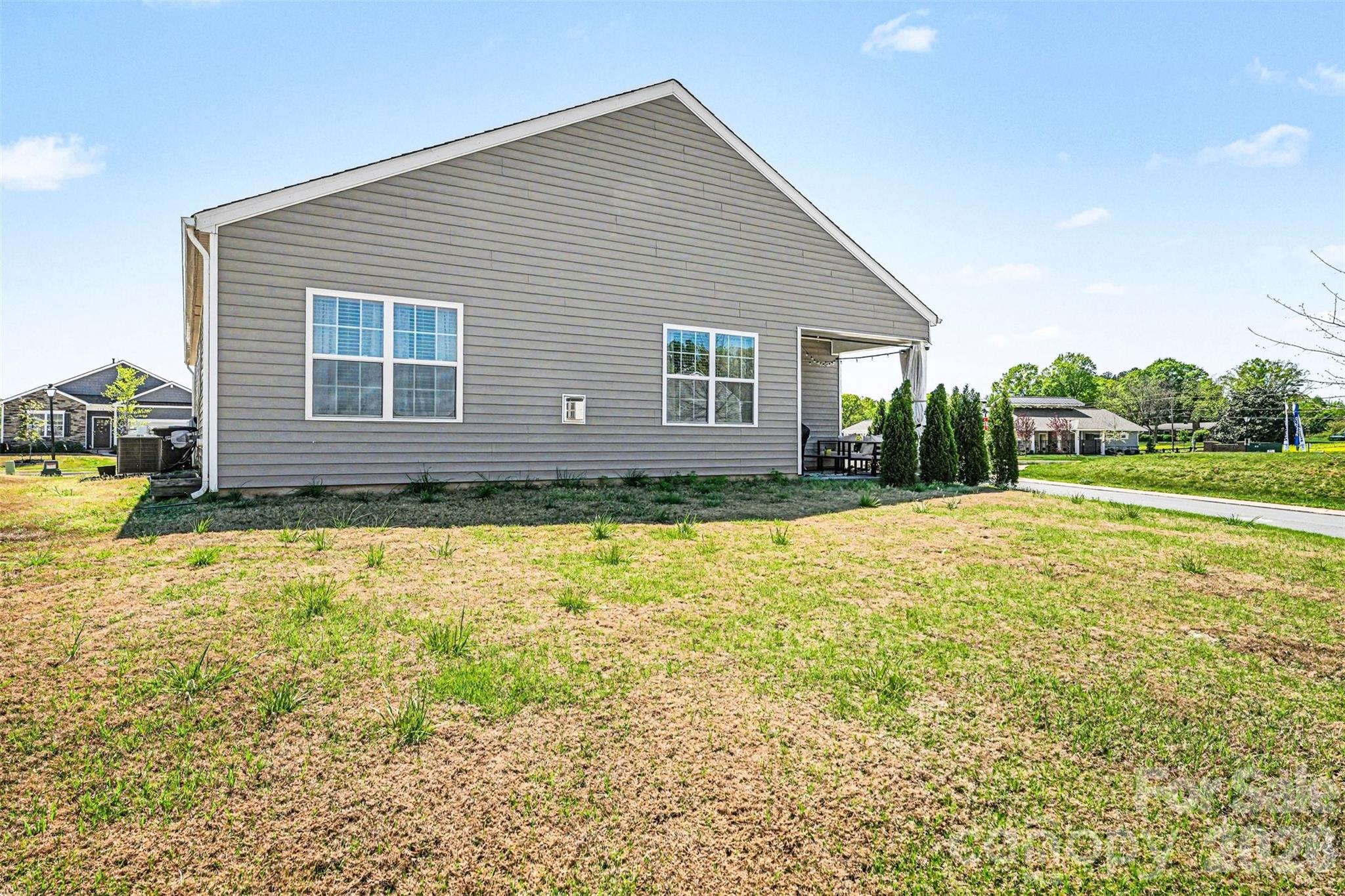 115 Old Home Road — Statesville