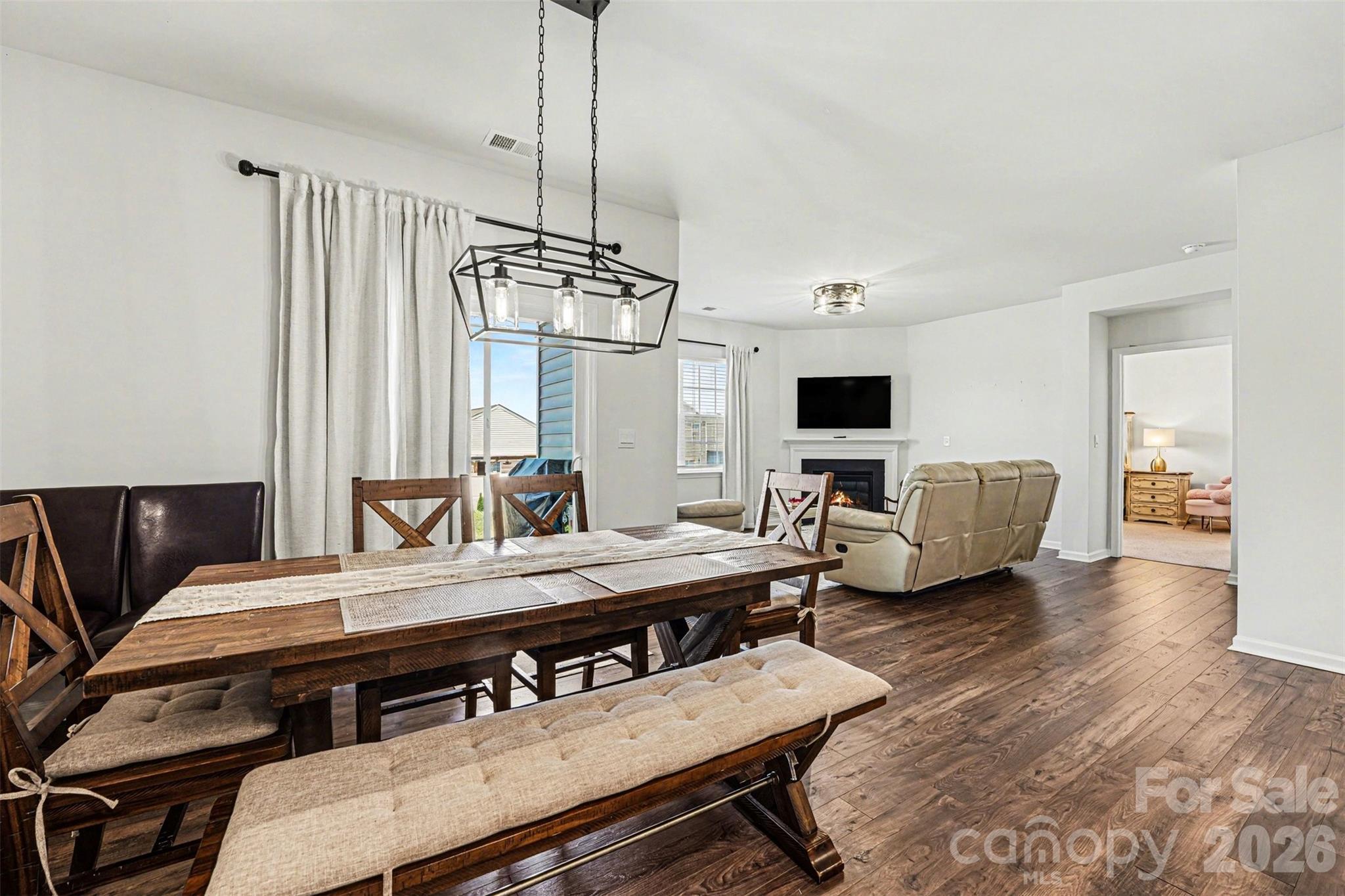 115 Old Home Road — Statesville