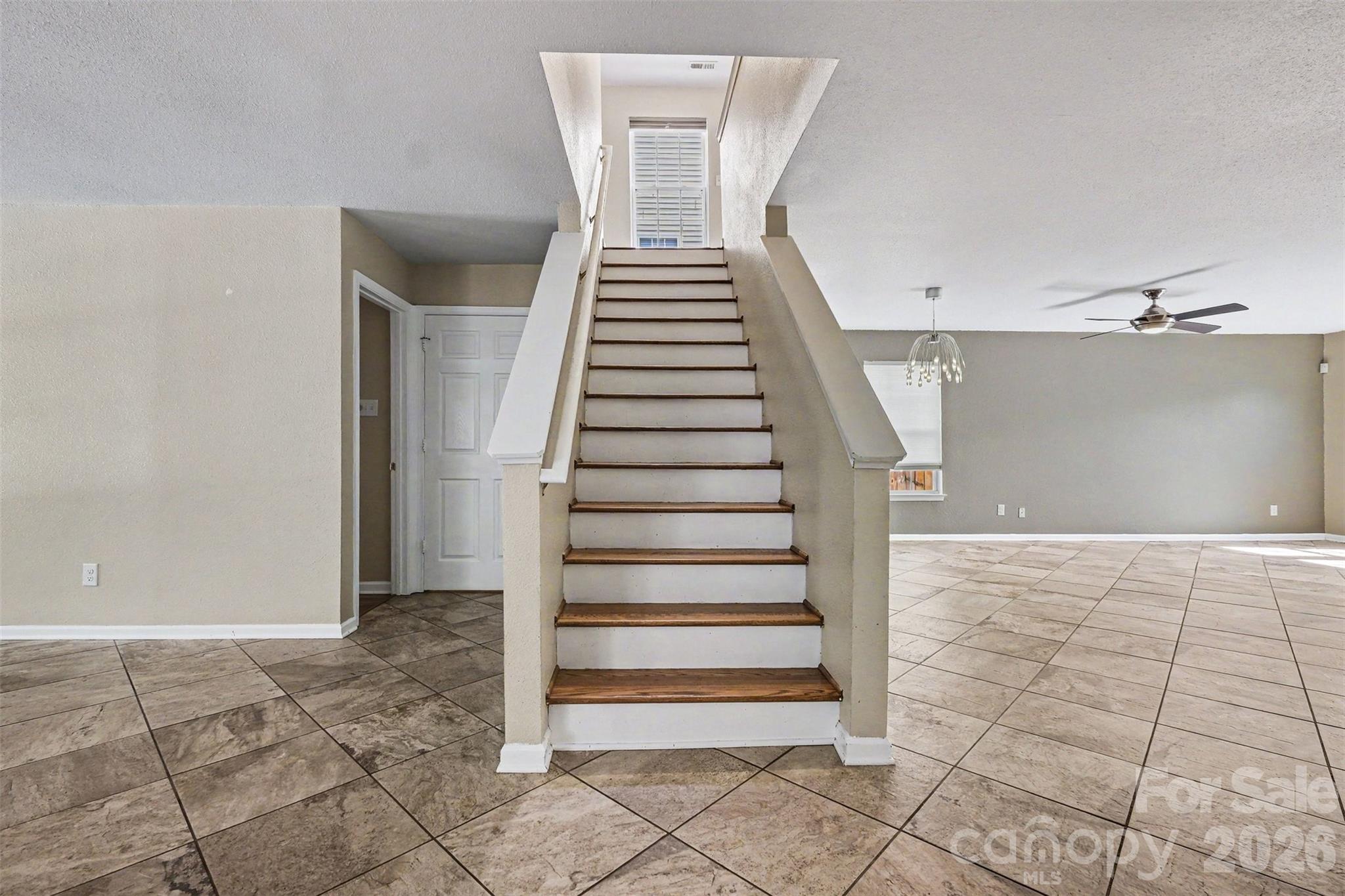 5671 Hammermill Drive — Harrisburg