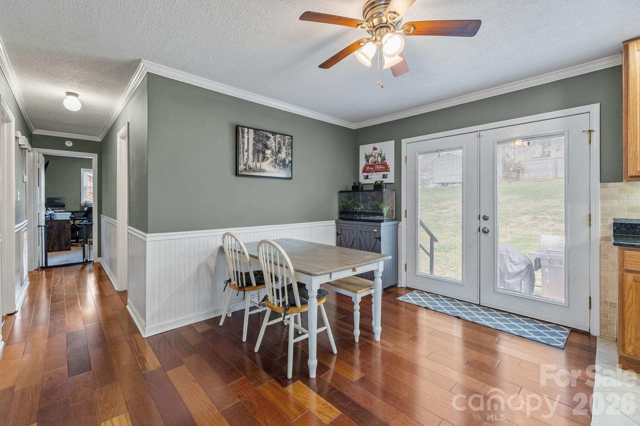3942 Linwood Road — Gastonia