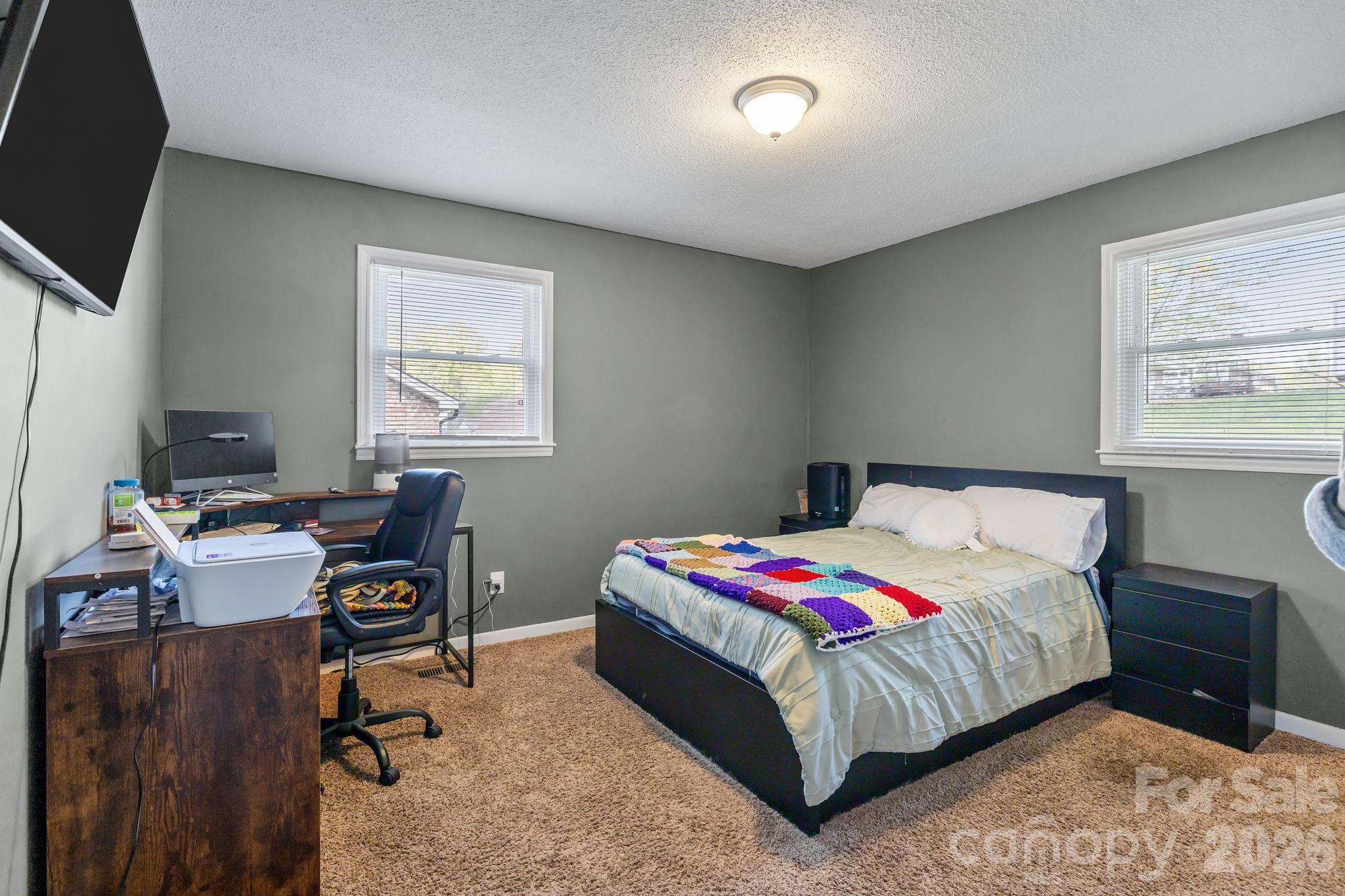 3942 Linwood Road — Gastonia