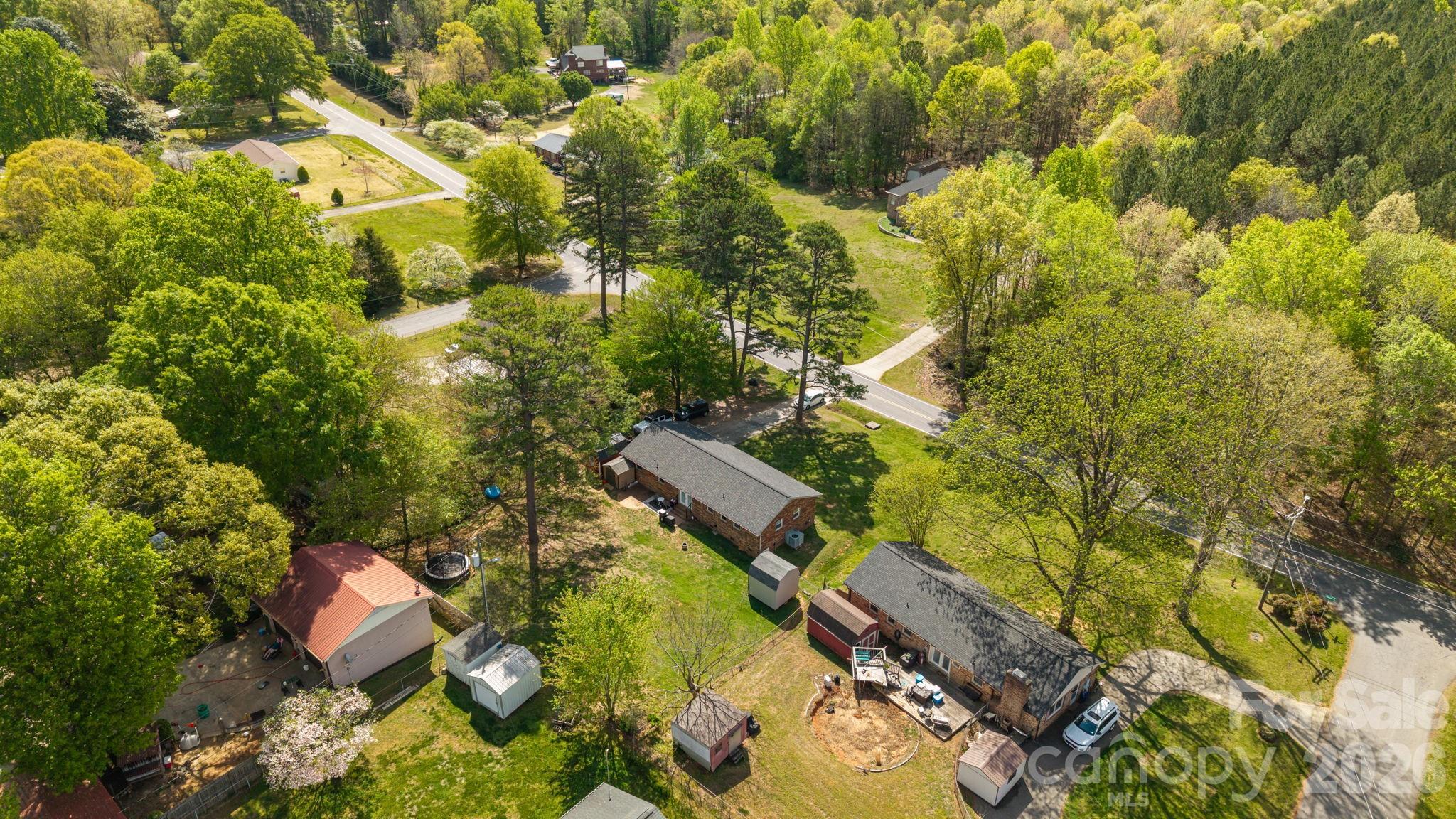 3942 Linwood Road — Gastonia