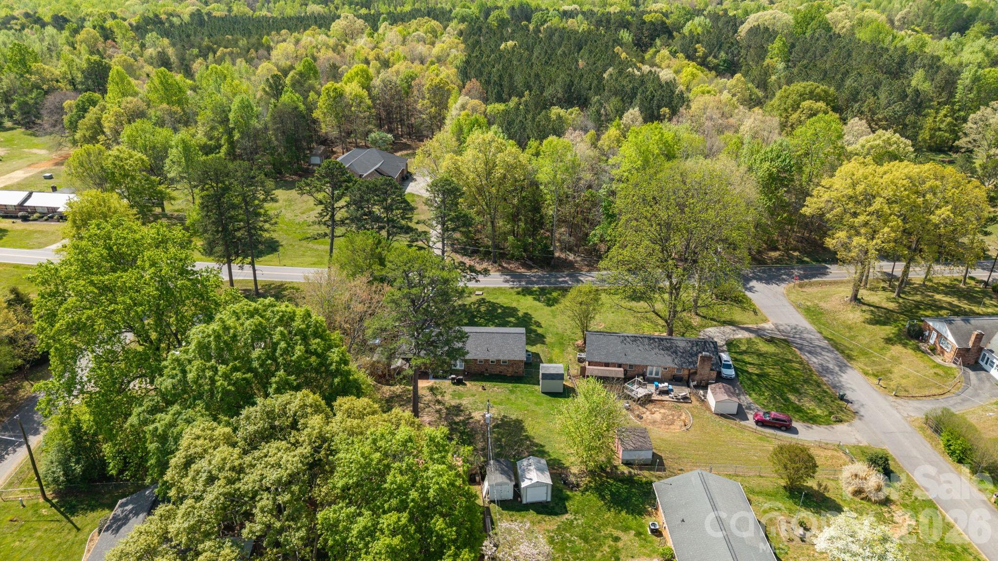 3942 Linwood Road — Gastonia