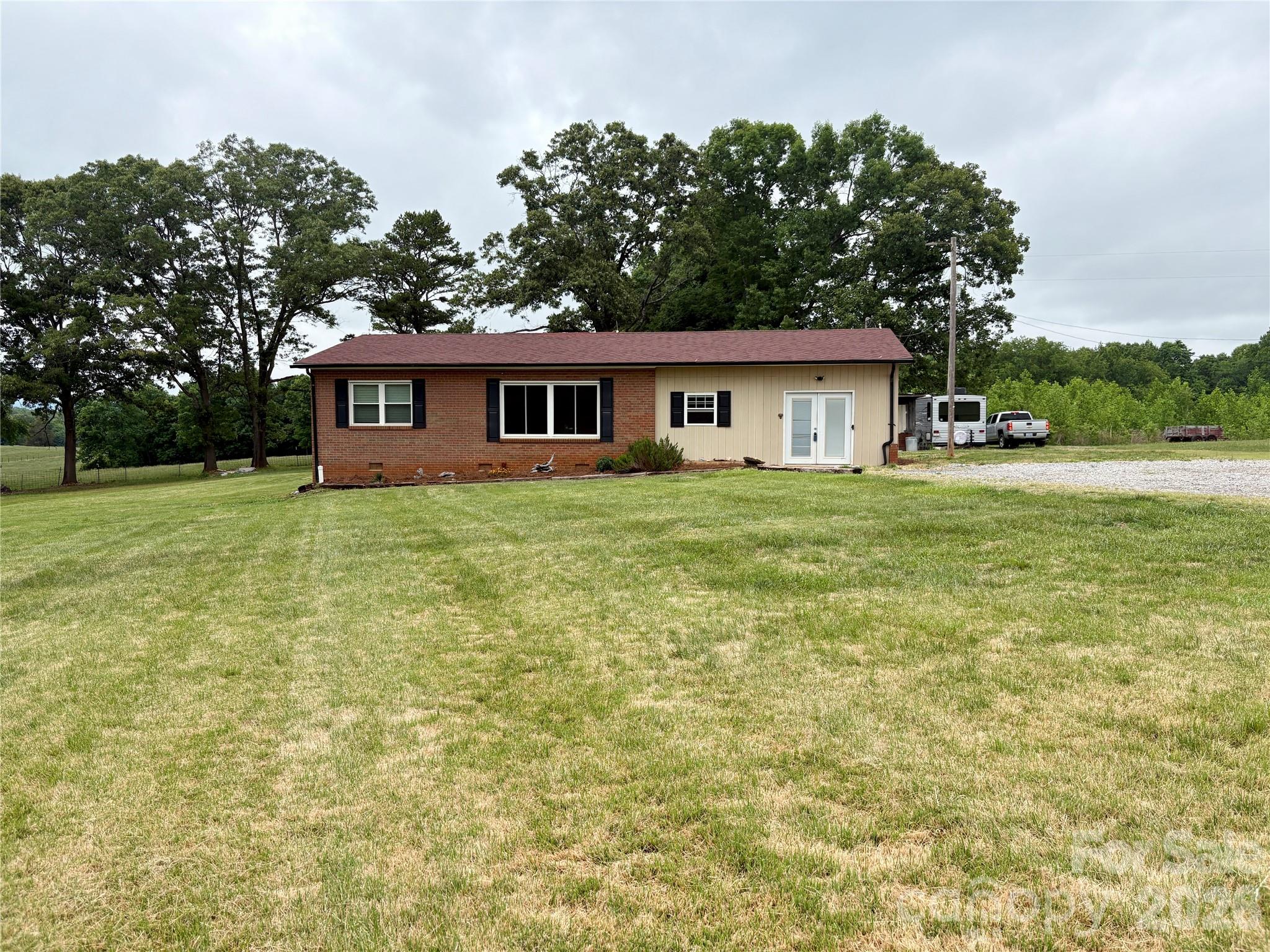 120 Mitch Road — Union Grove