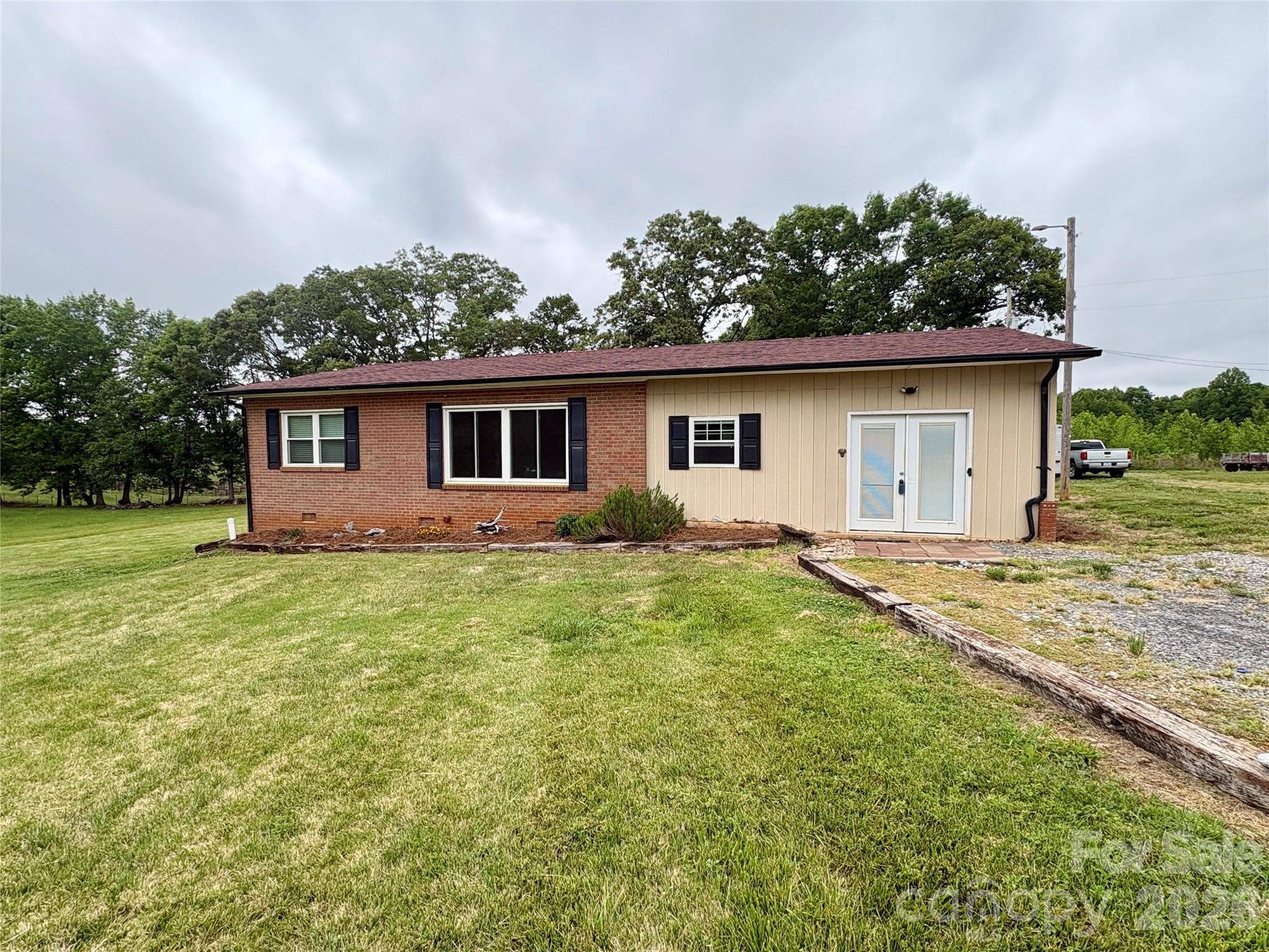 120 Mitch Road — Union Grove