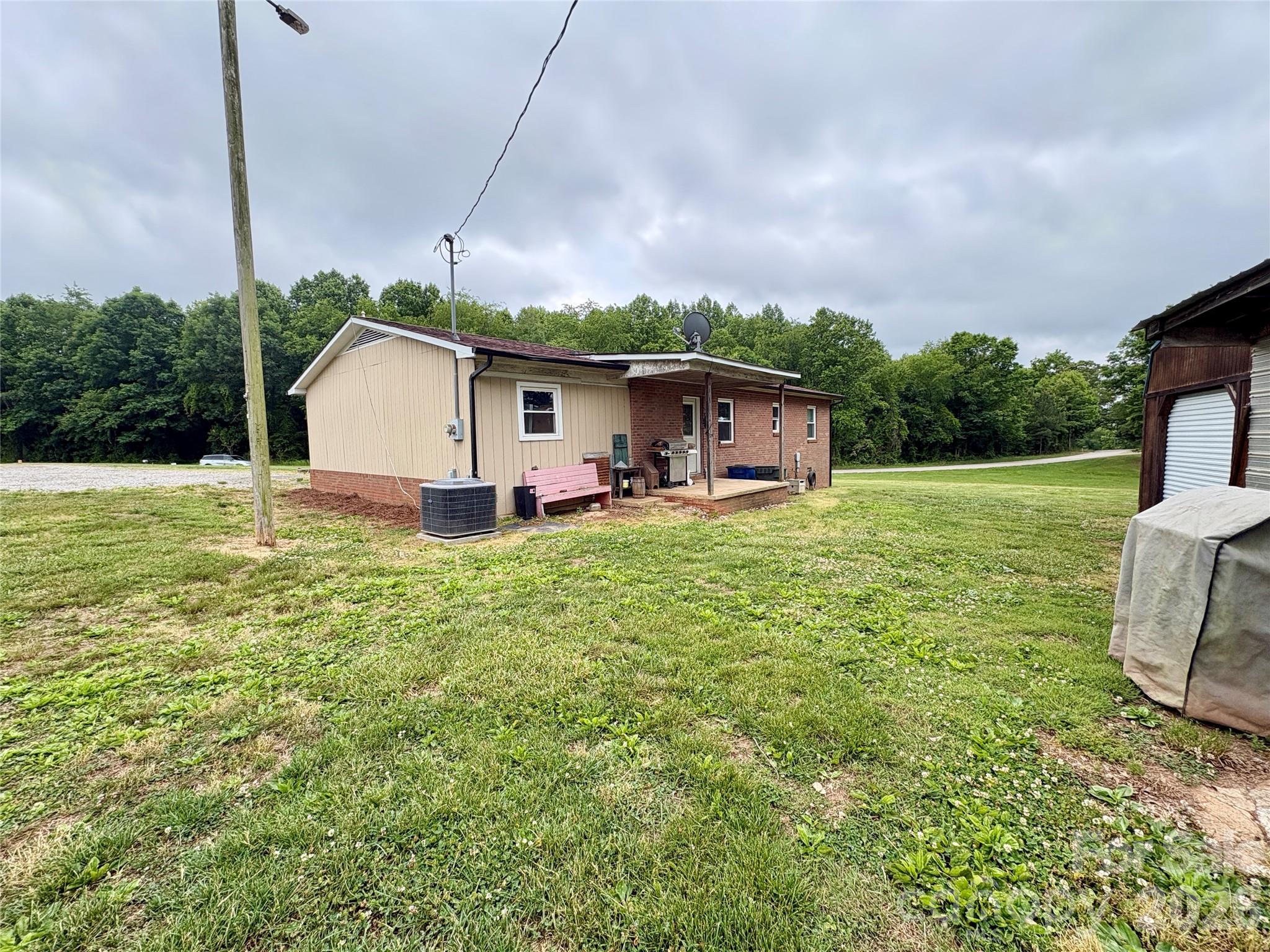 120 Mitch Road — Union Grove