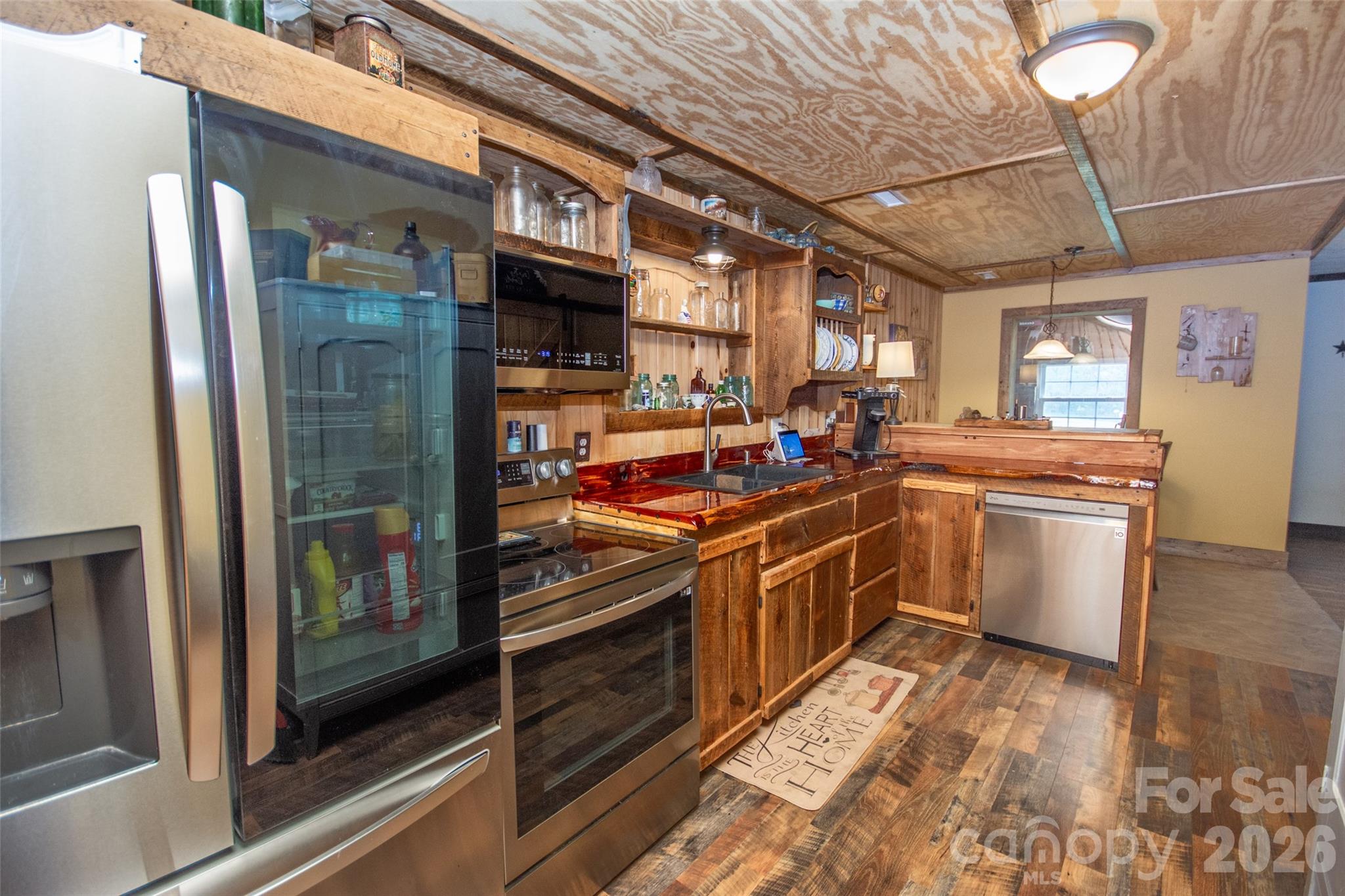 120 Mitch Road — Union Grove