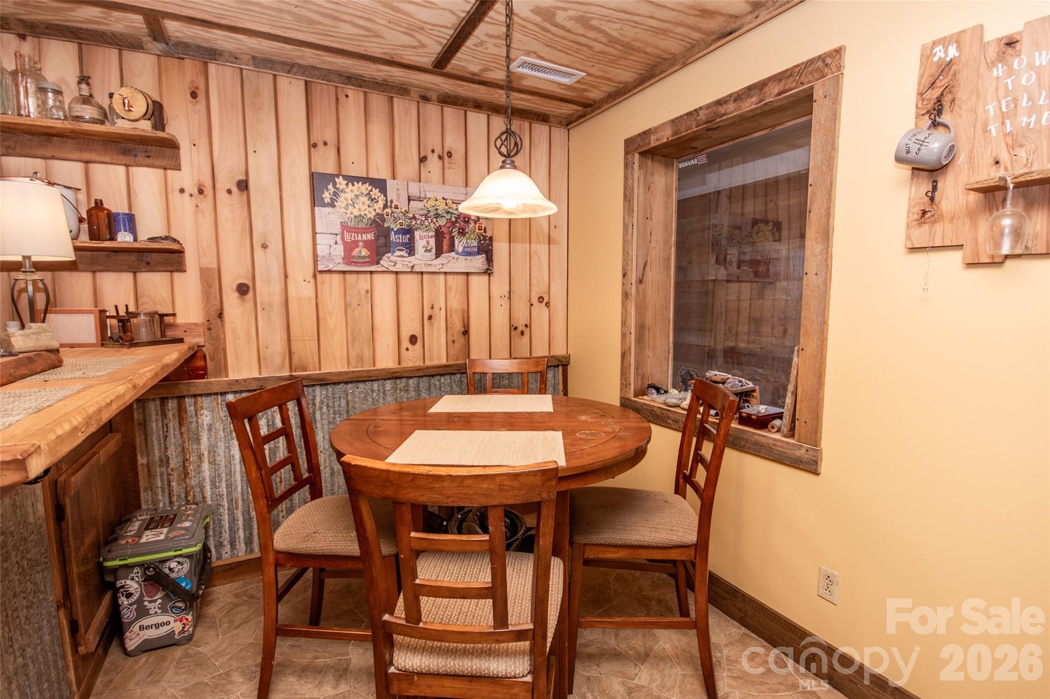 120 Mitch Road — Union Grove