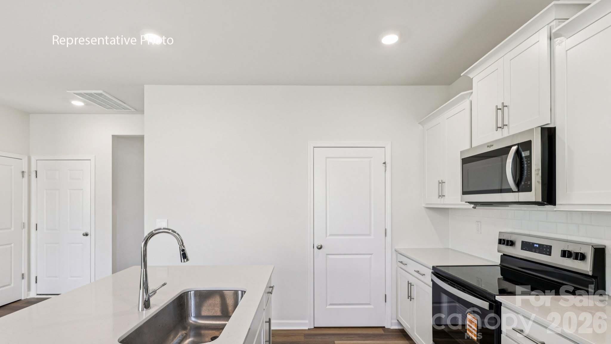 3349 Colorado Blue Court — Gastonia