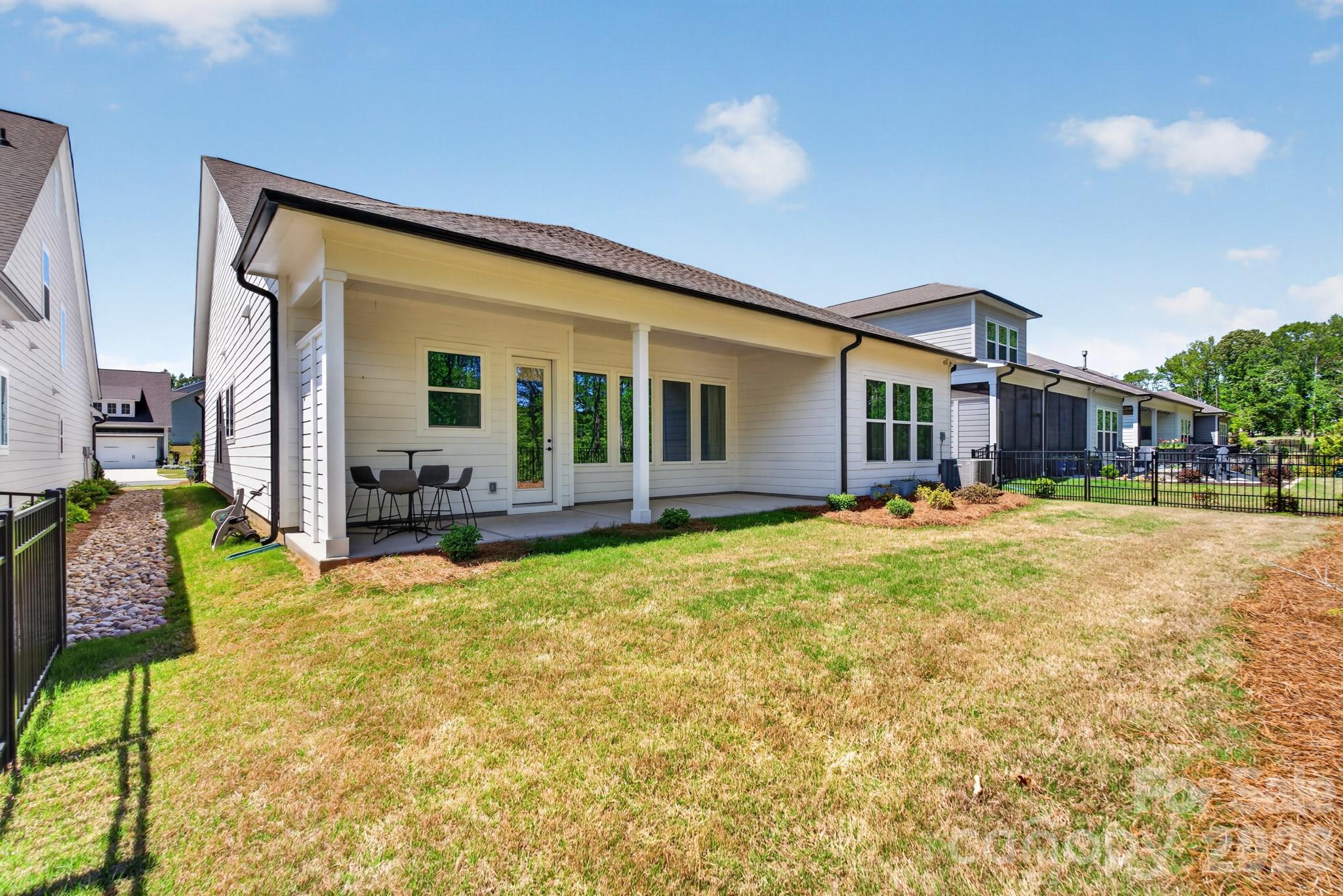 1405 Encore Lane — Waxhaw