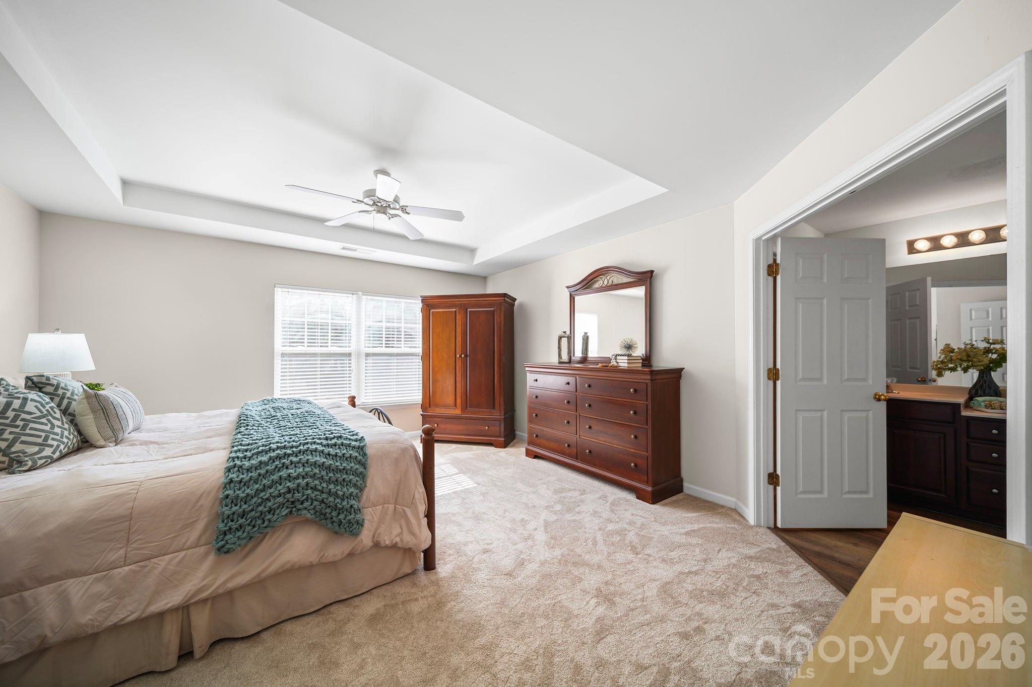 6010 Colonial Garden Drive — Huntersville