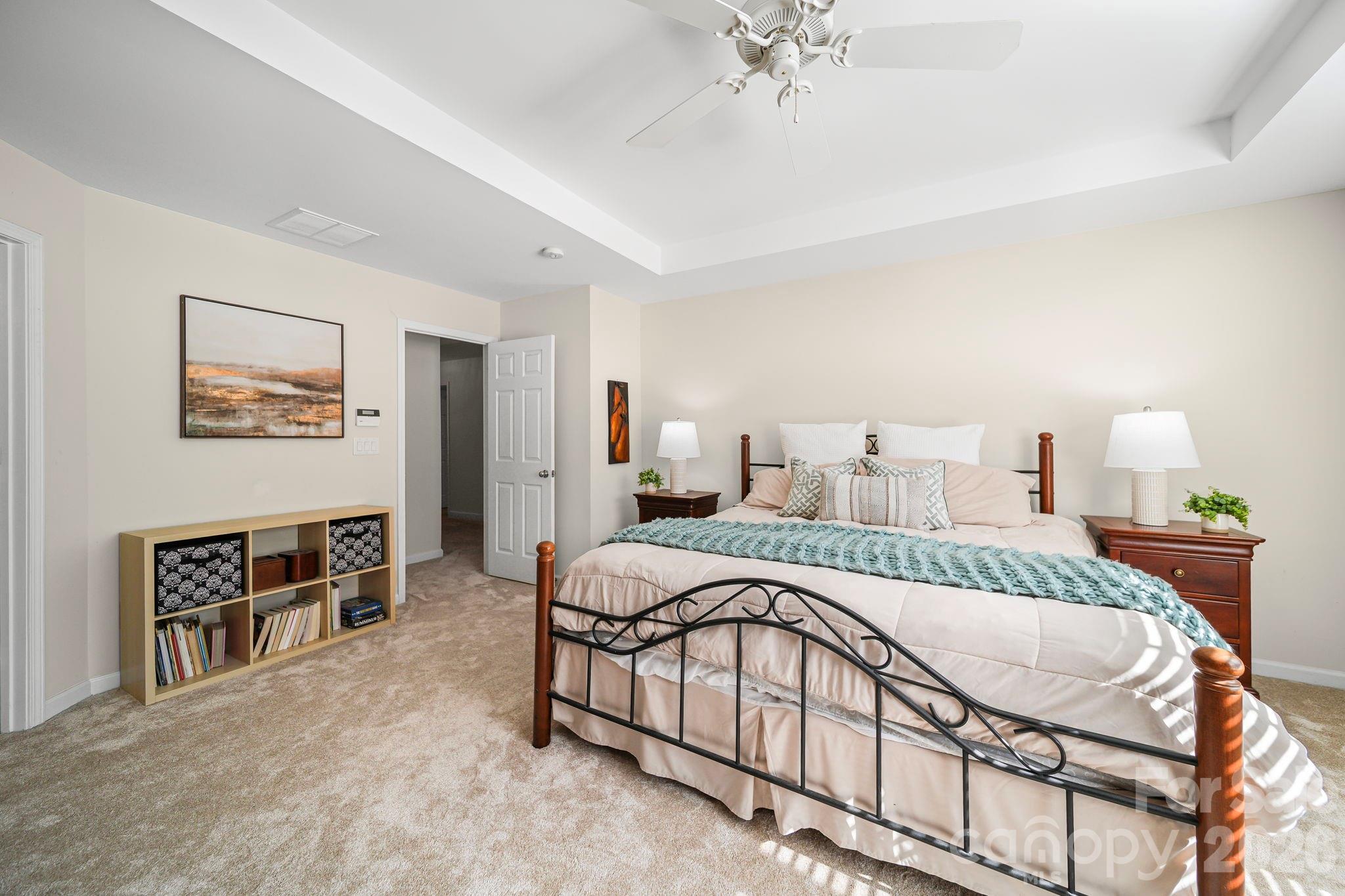 6010 Colonial Garden Drive — Huntersville