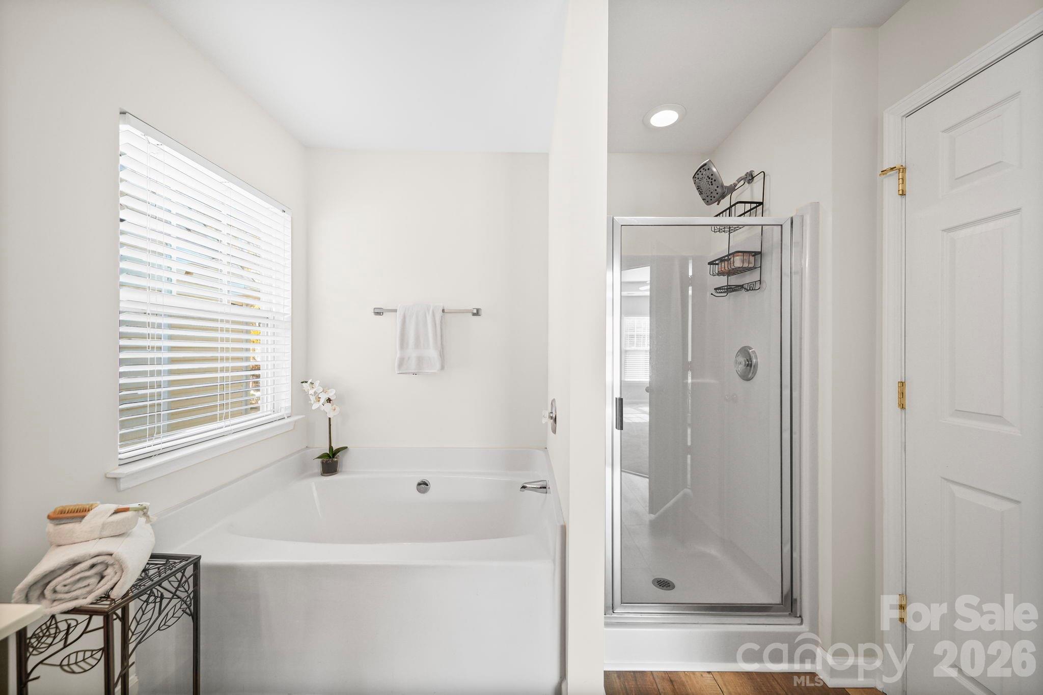 6010 Colonial Garden Drive — Huntersville