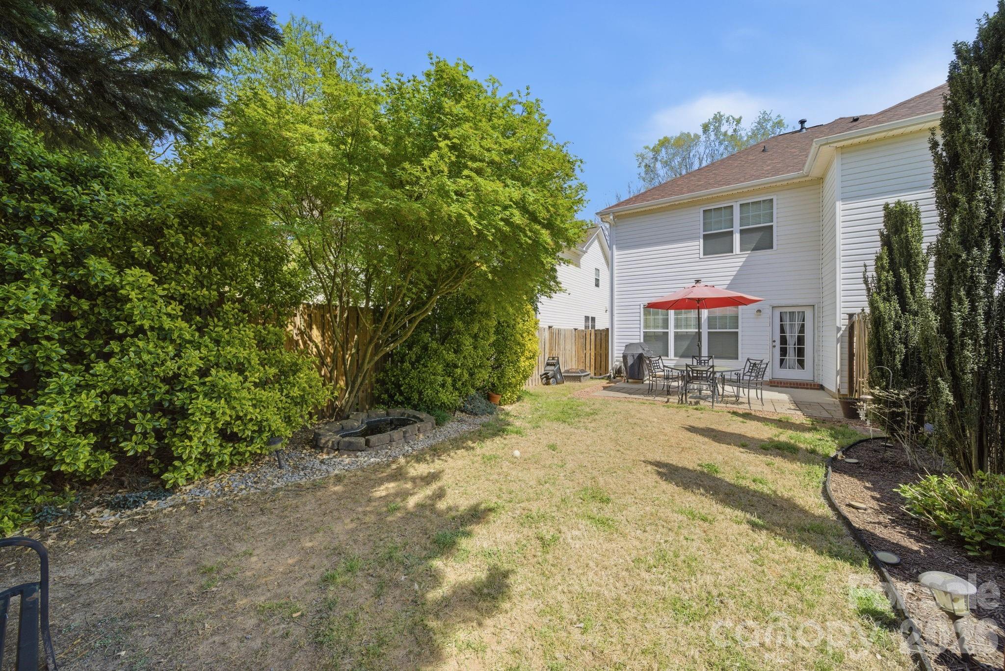 6010 Colonial Garden Drive — Huntersville