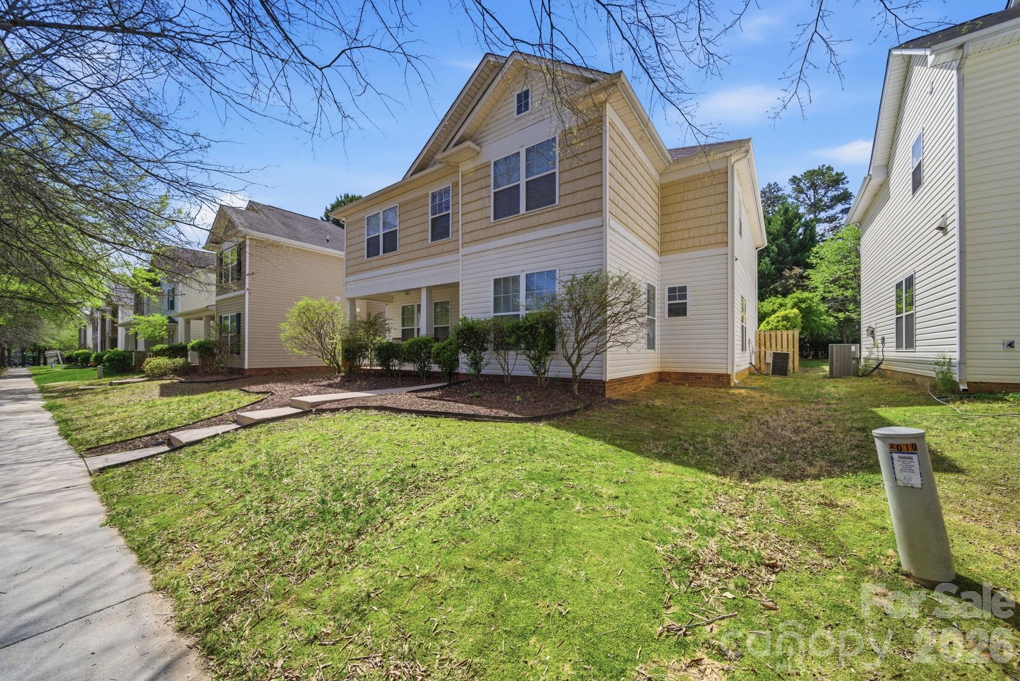 6010 Colonial Garden Drive — Huntersville