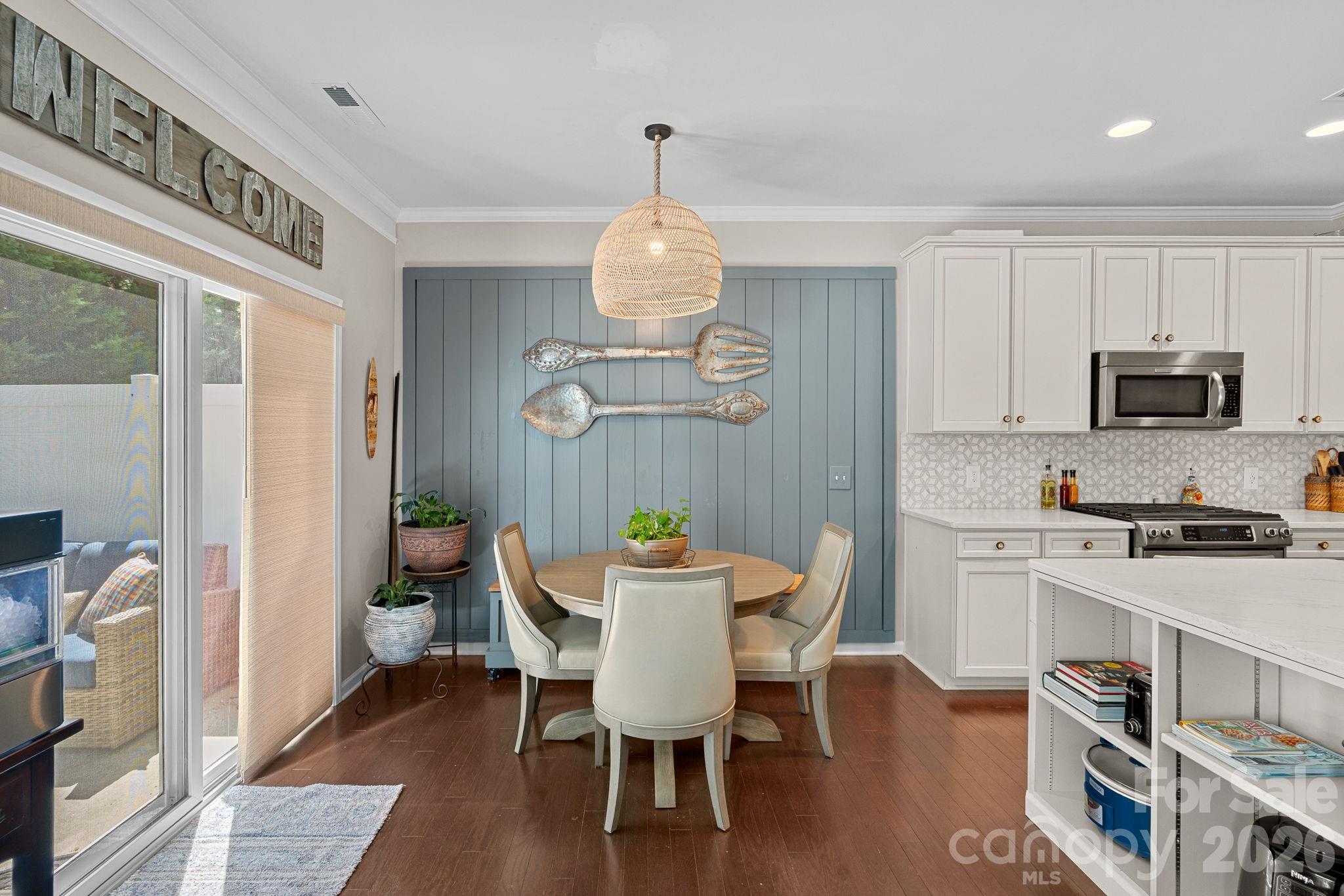 2207 Whitford Lane — Charlotte