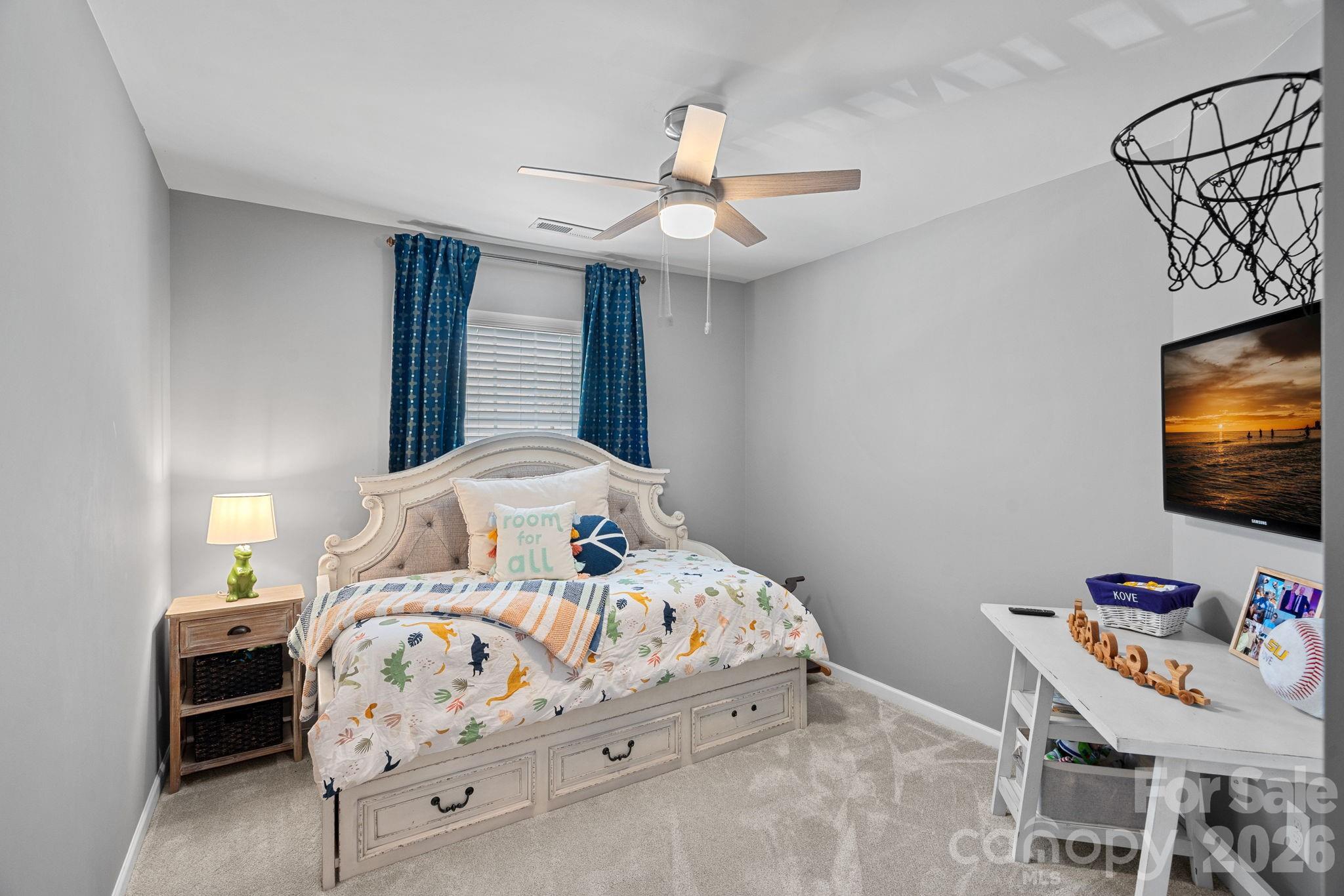 2207 Whitford Lane — Charlotte