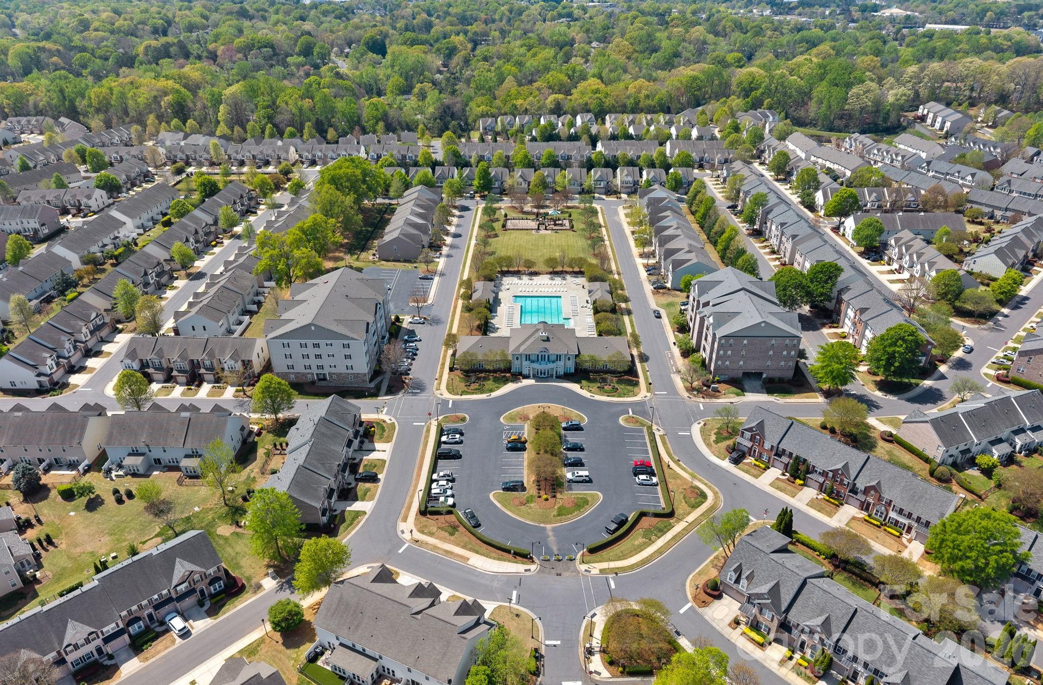 2207 Whitford Lane — Charlotte