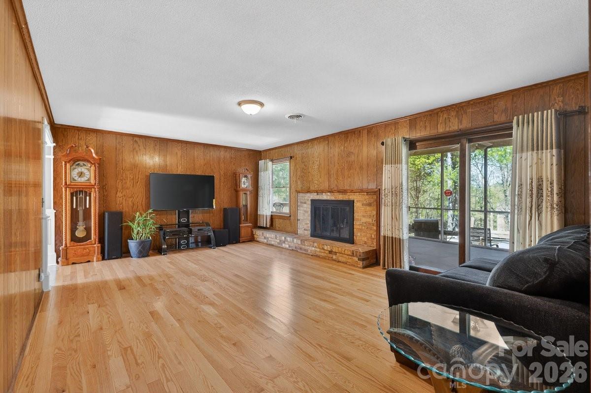 3600 Davidson Highway — Concord