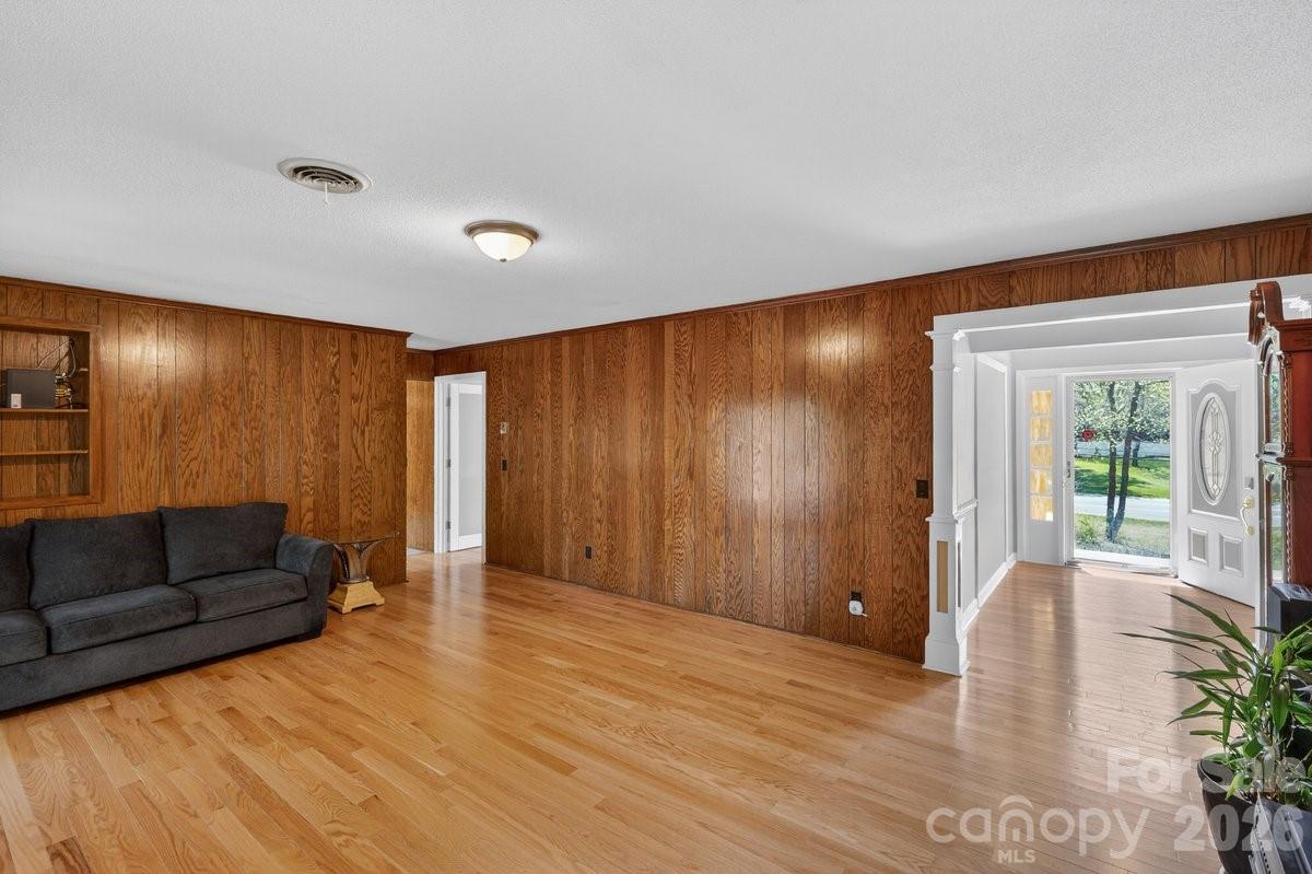 3600 Davidson Highway — Concord