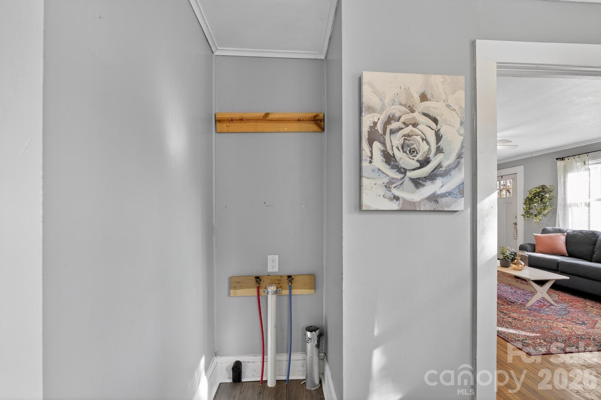 713 Prospect Street NW — Lenoir
