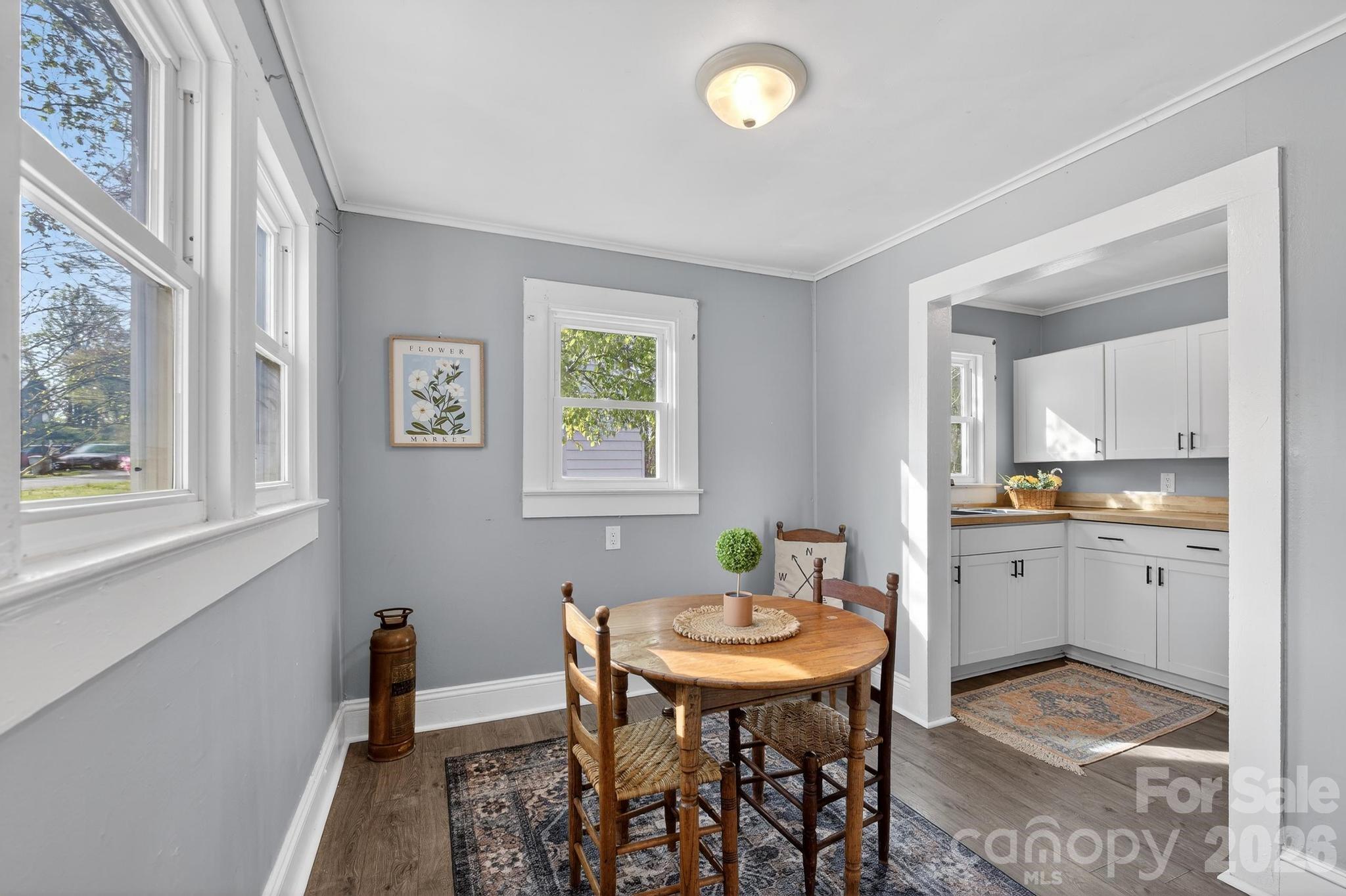 713 Prospect Street NW — Lenoir