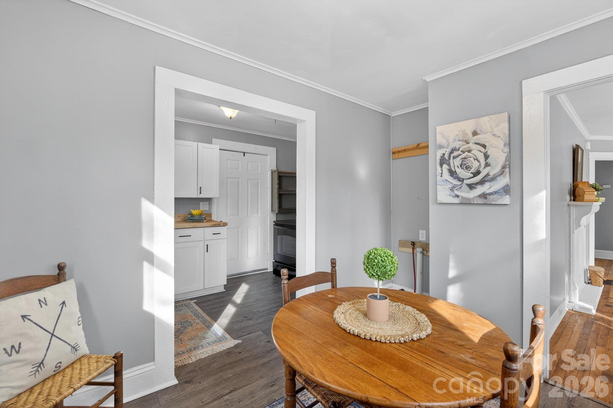 713 Prospect Street NW — Lenoir