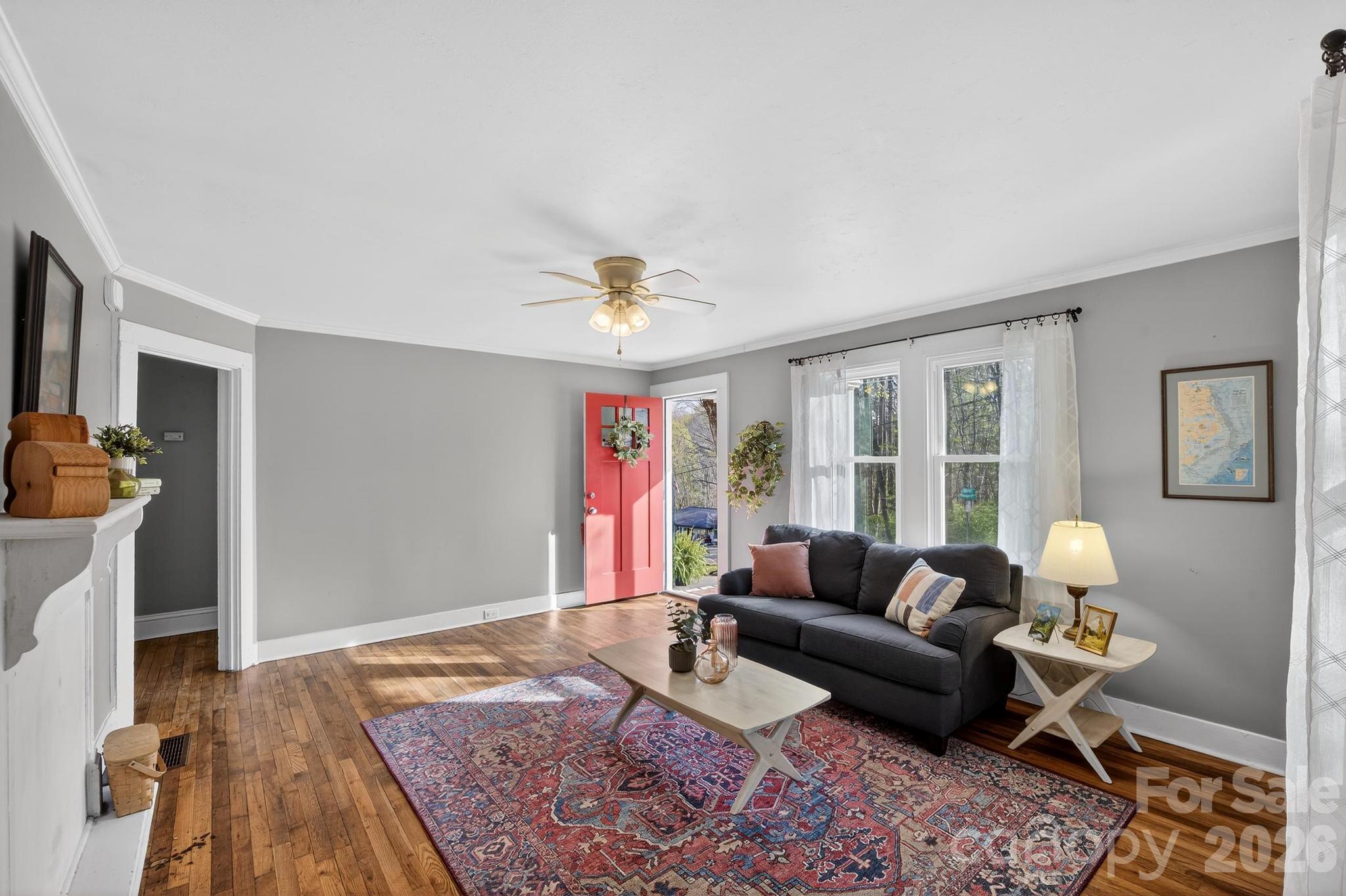 713 Prospect Street NW — Lenoir