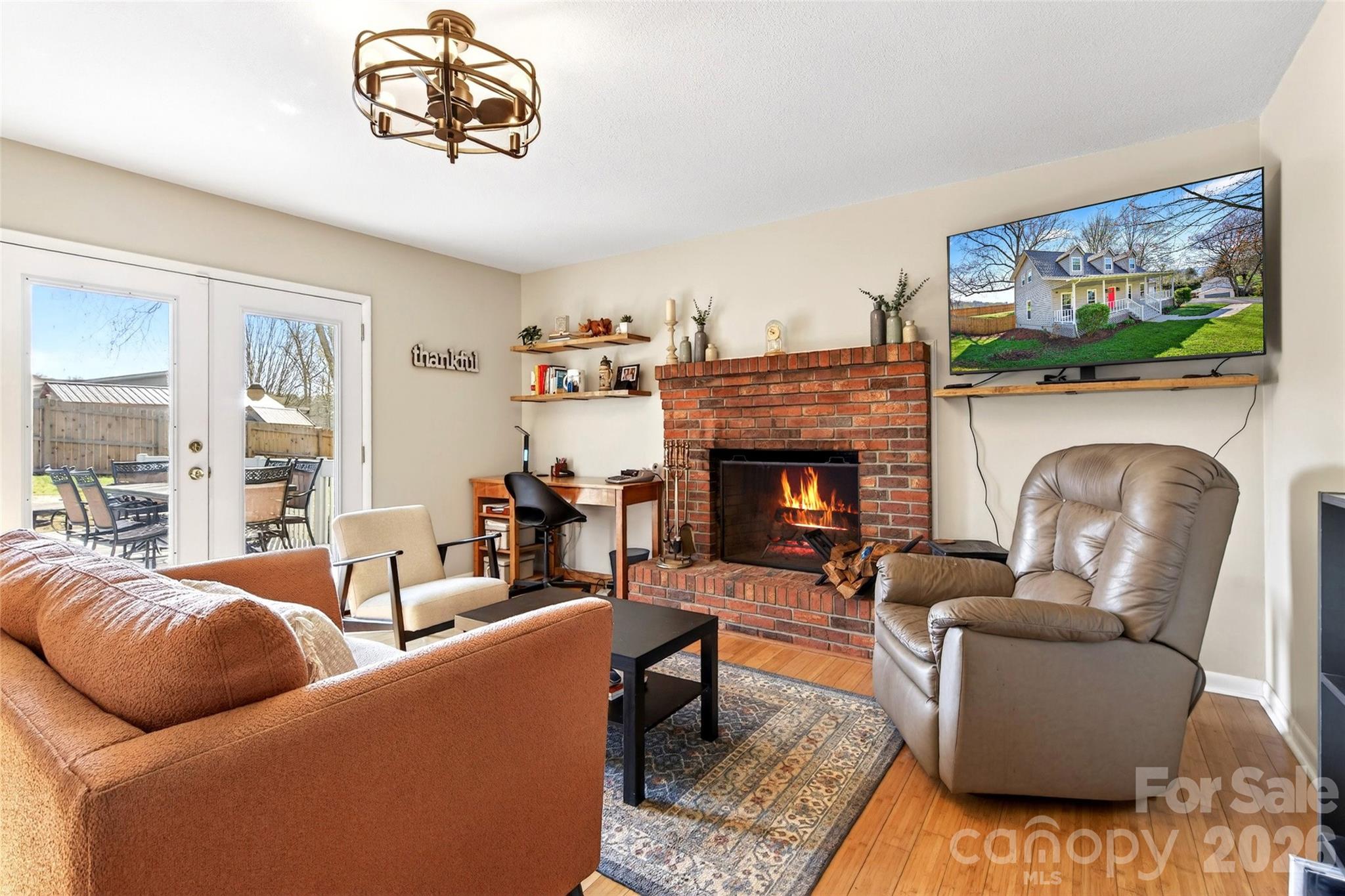 102 Charles Ridge Road — Asheville