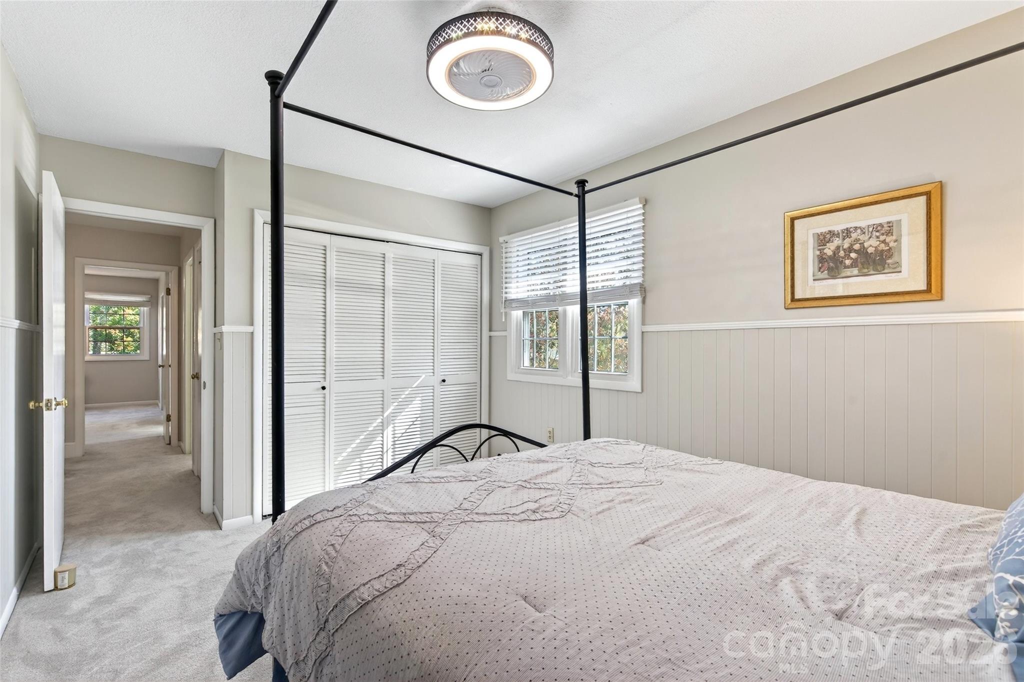 102 Charles Ridge Road — Asheville