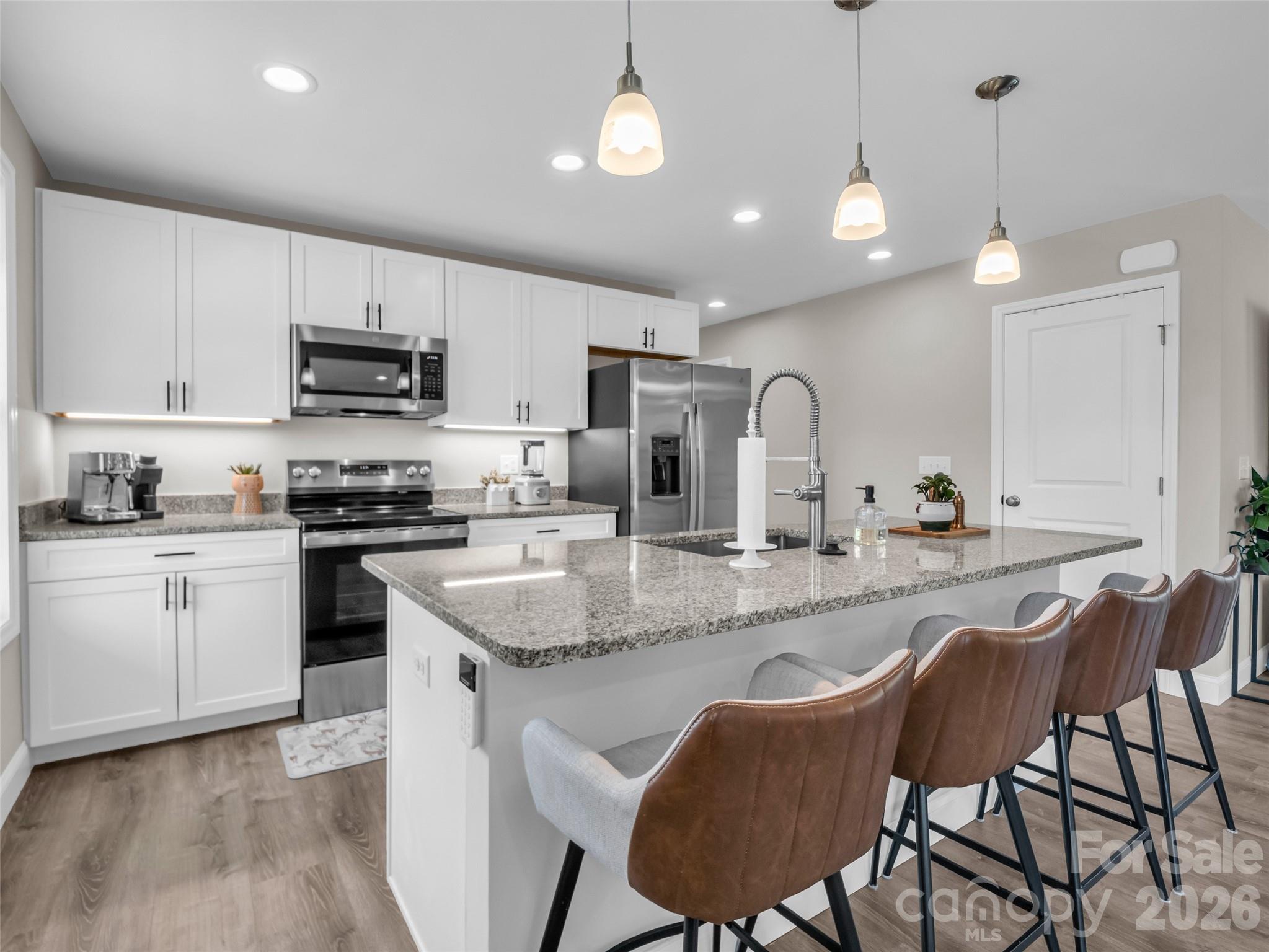 29 Kanes Drive — Hendersonville