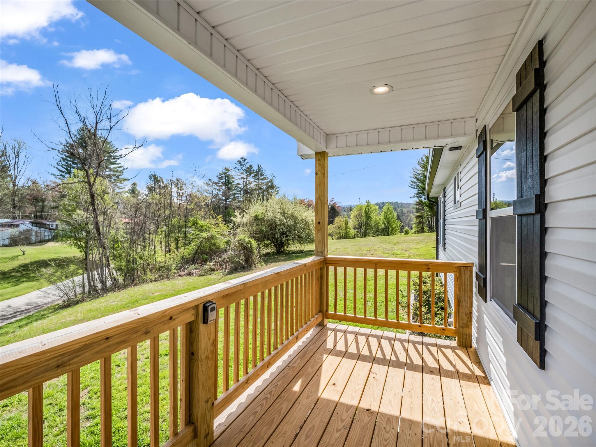 29 Kanes Drive — Hendersonville