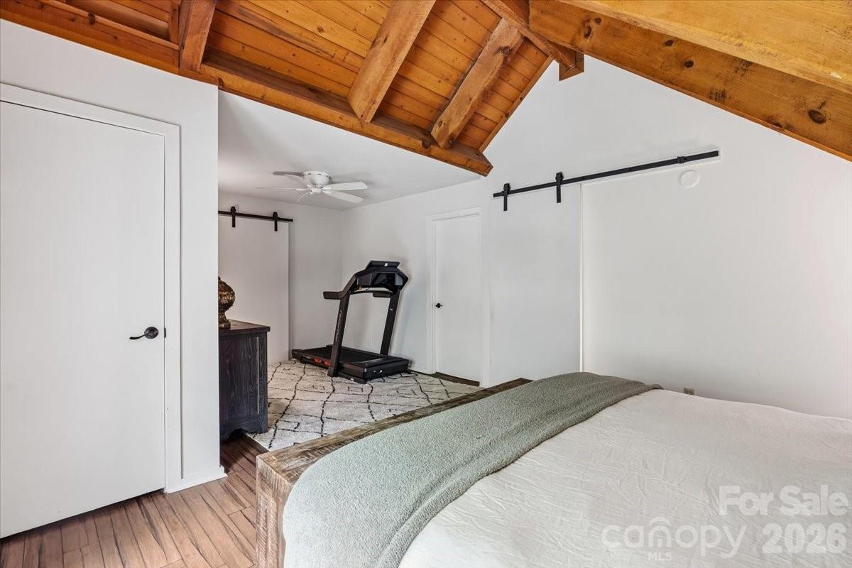 61 Greer Way — Mars Hill