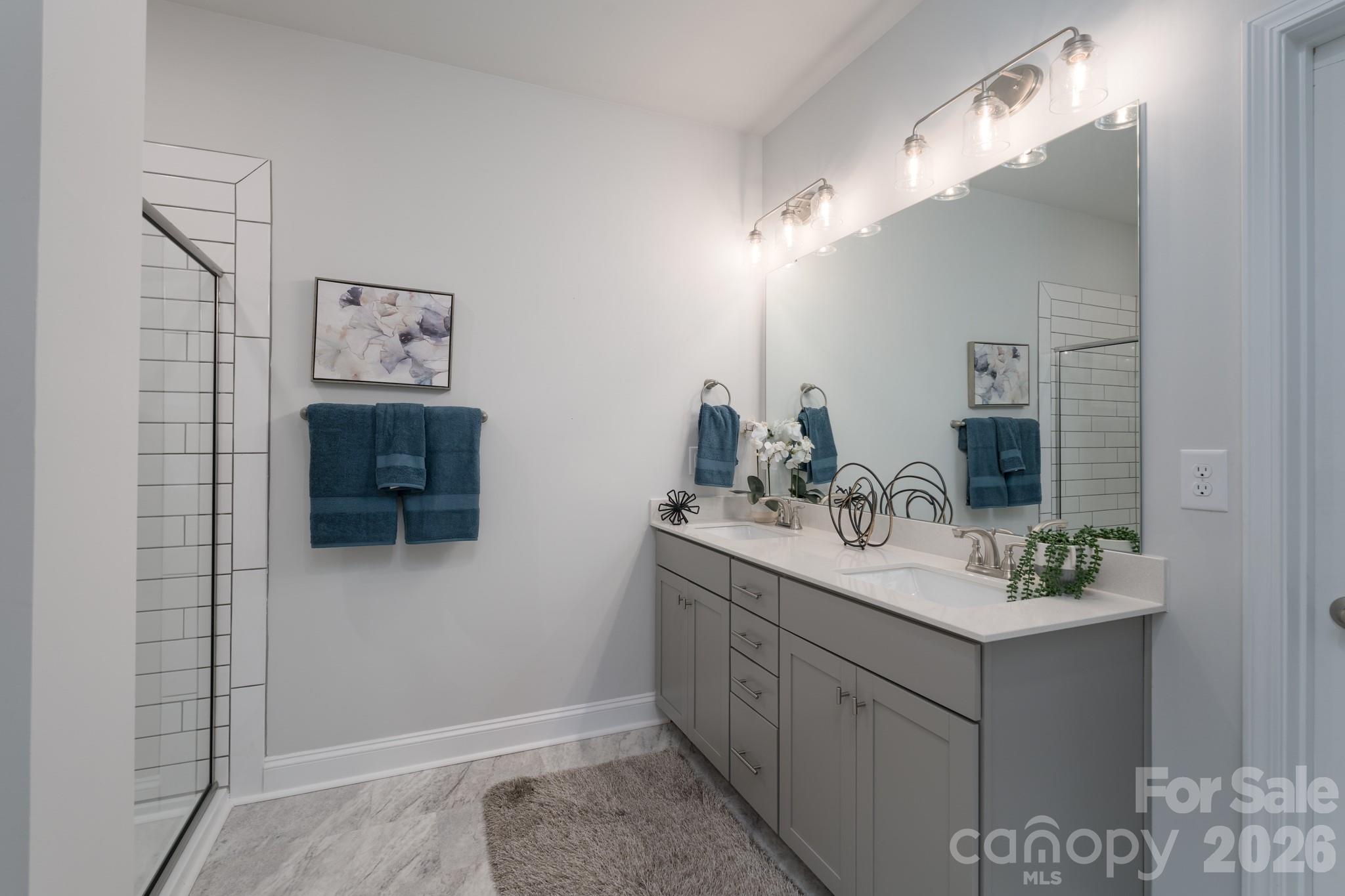 5115 Colchester Court #60 — Catawba