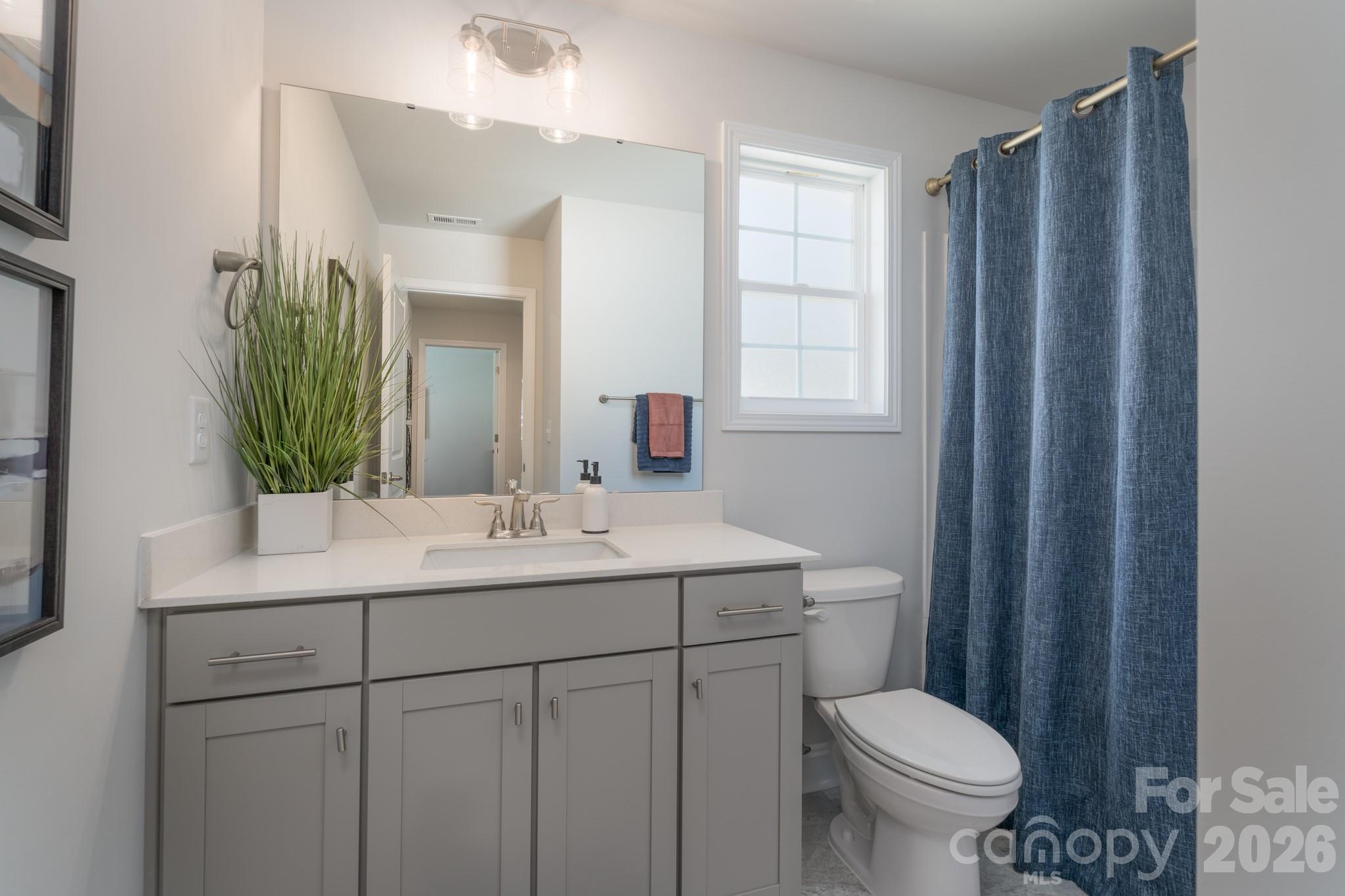 5115 Colchester Court #60 — Catawba