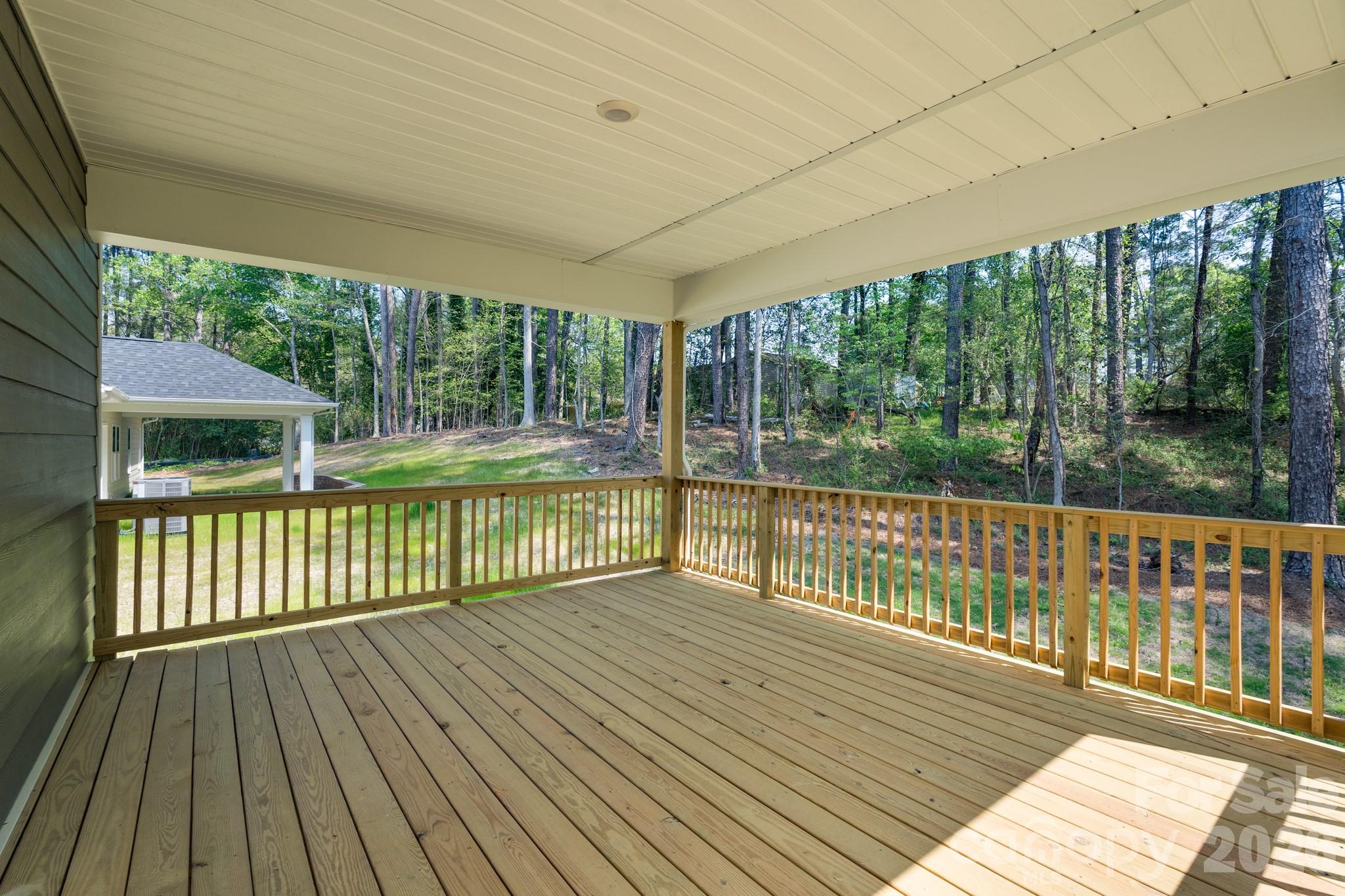 5115 Colchester Court #60 — Catawba