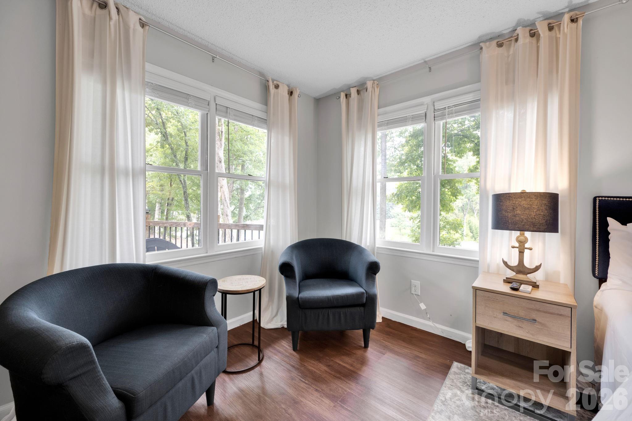 470 Lakeview Shores Loop — Mooresville