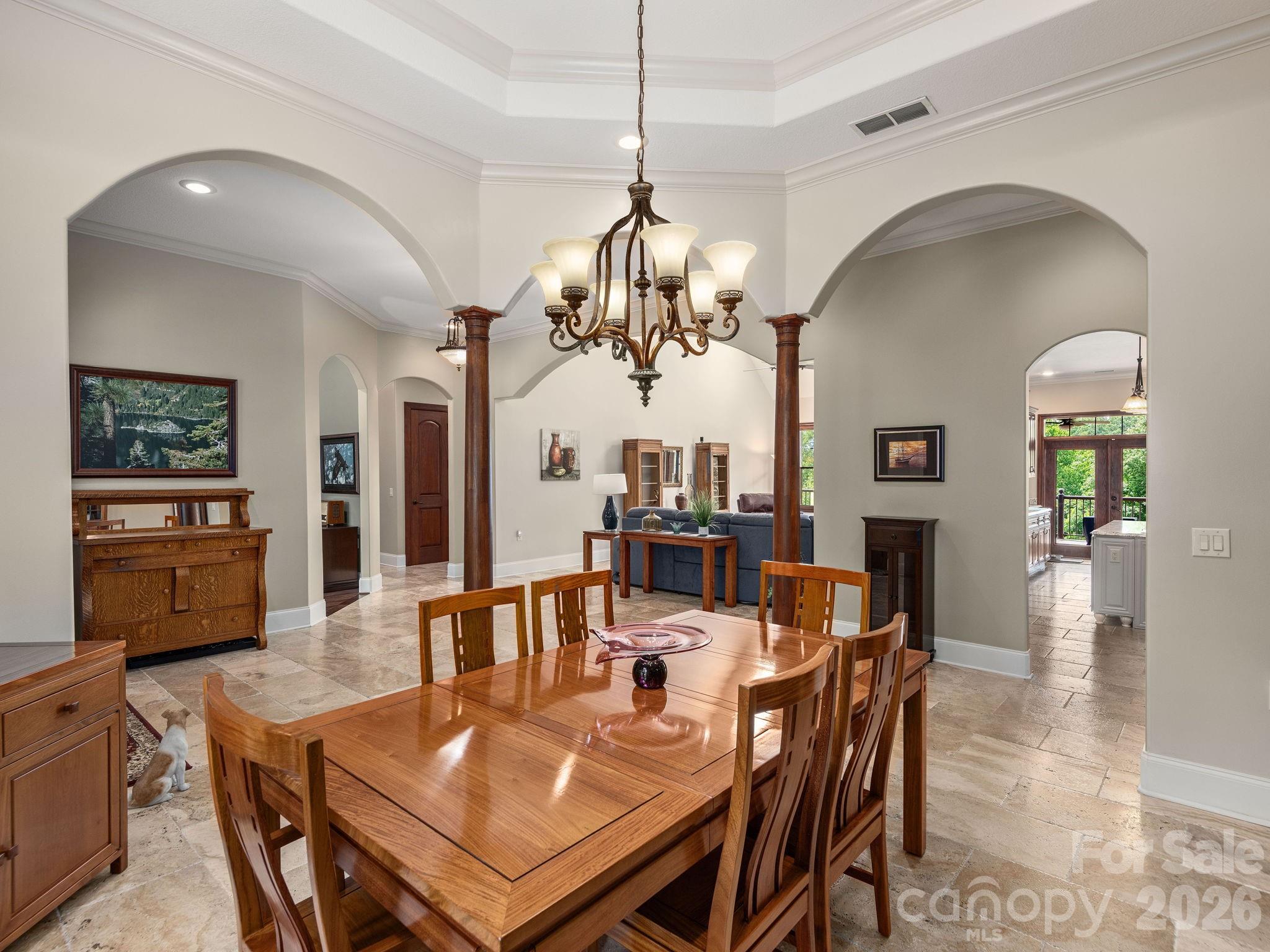 211 Embler No 2 Road — Alexander