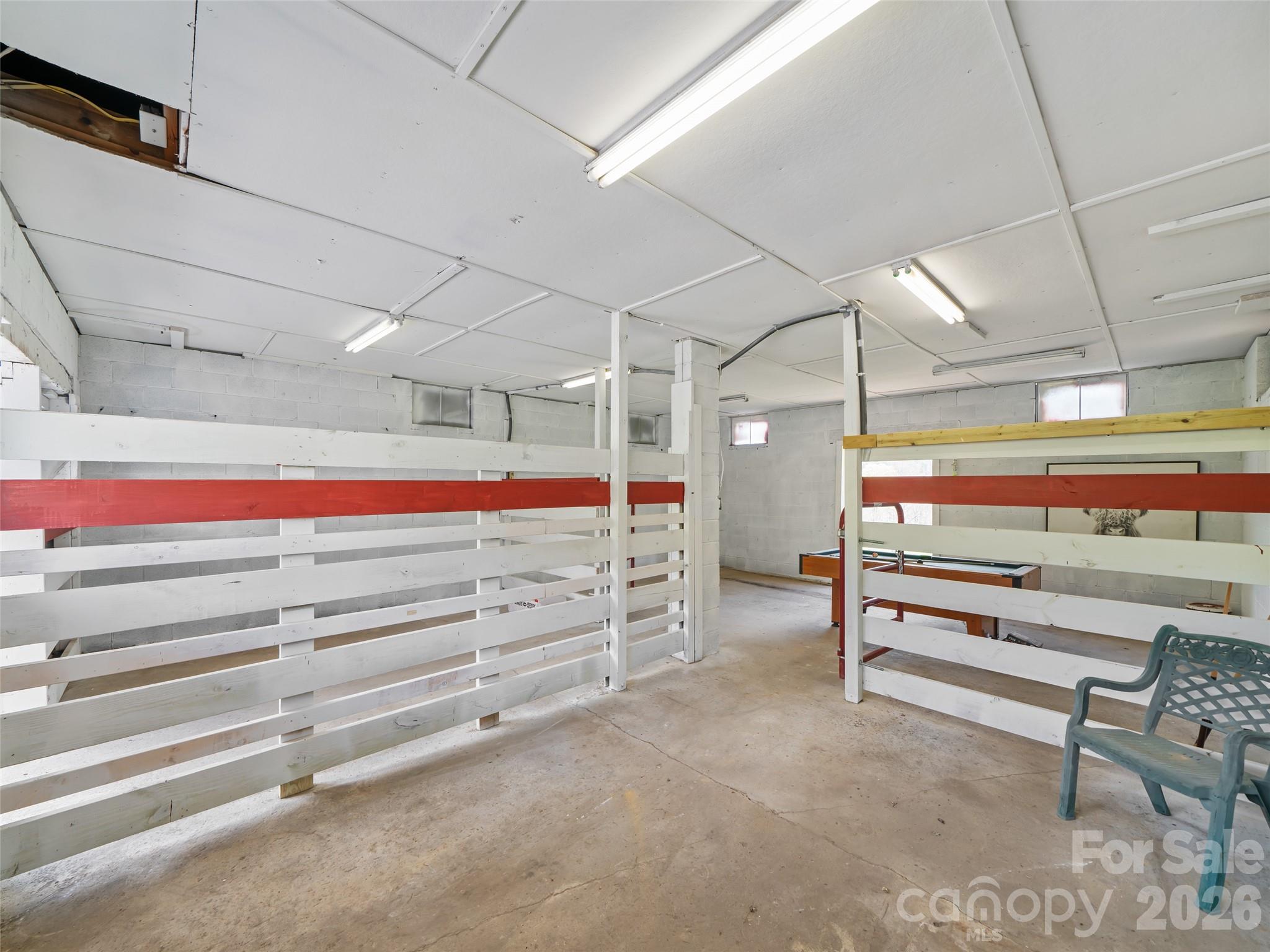 173 Odoms Chapel Road — Bakersville