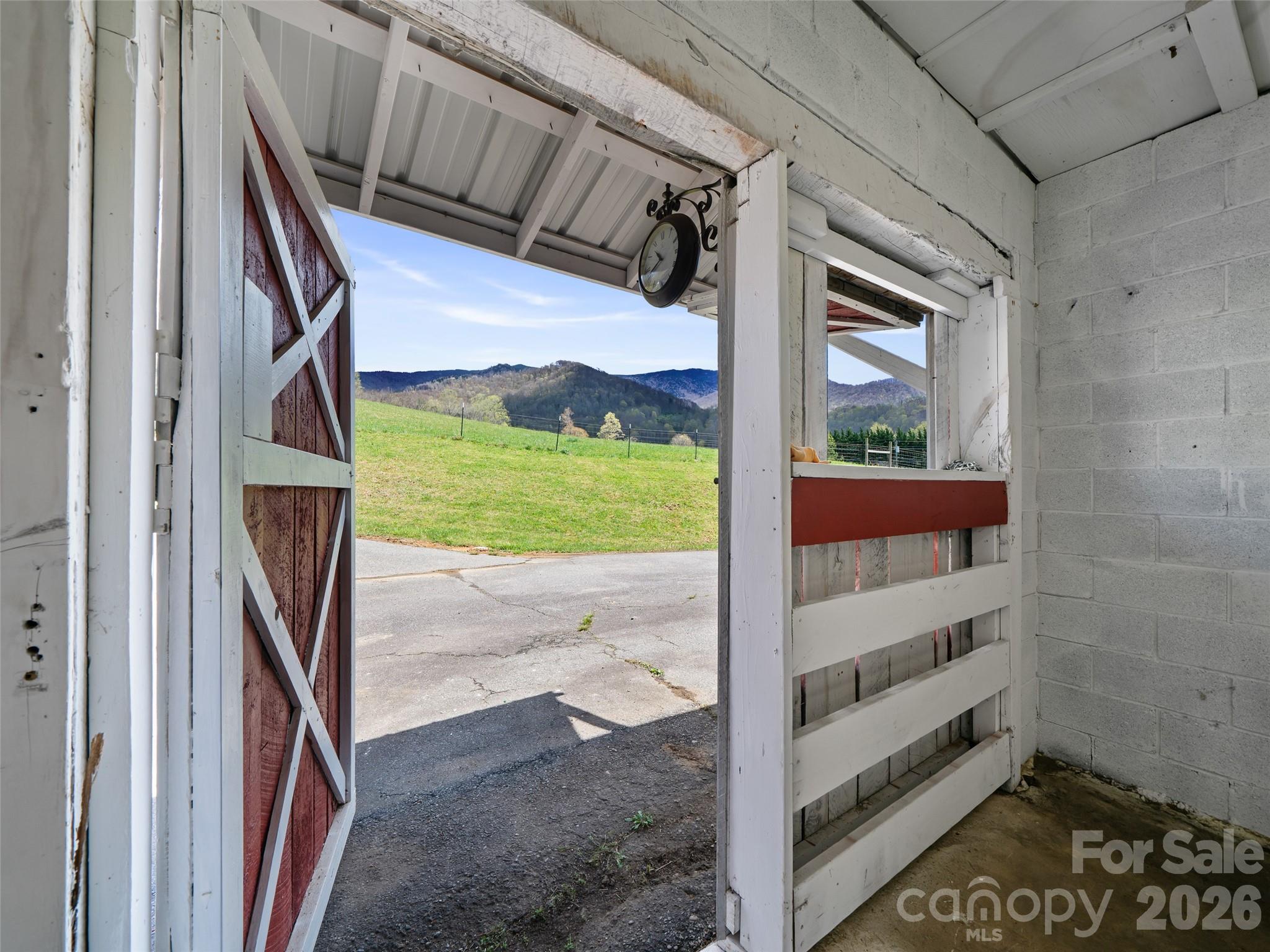 173 Odoms Chapel Road — Bakersville