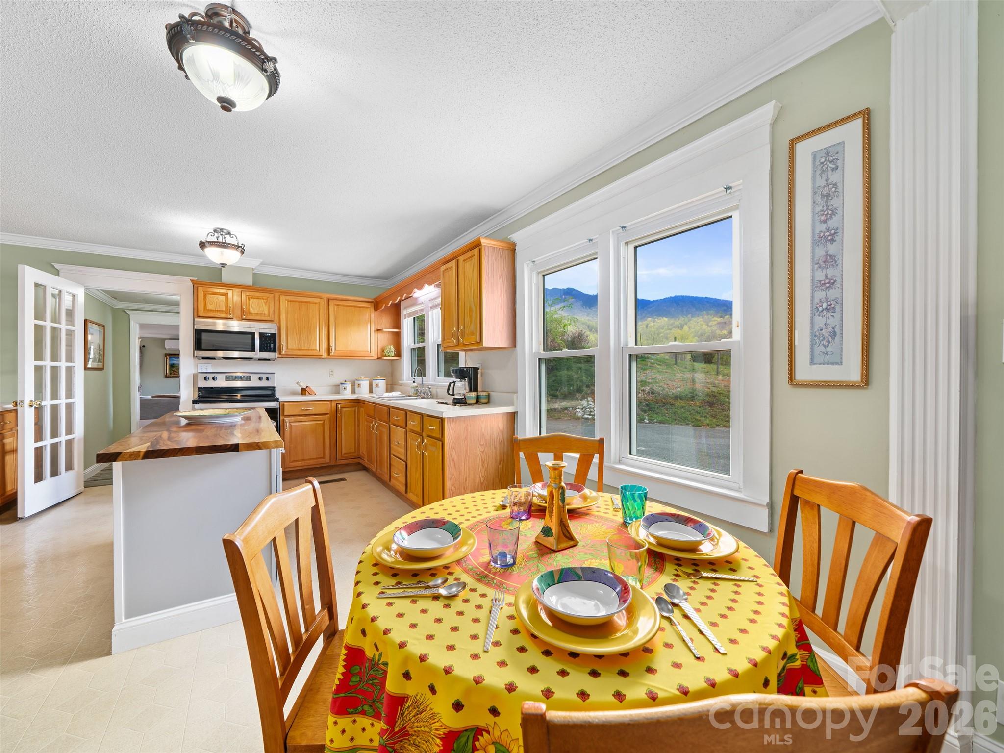 173 Odoms Chapel Road — Bakersville